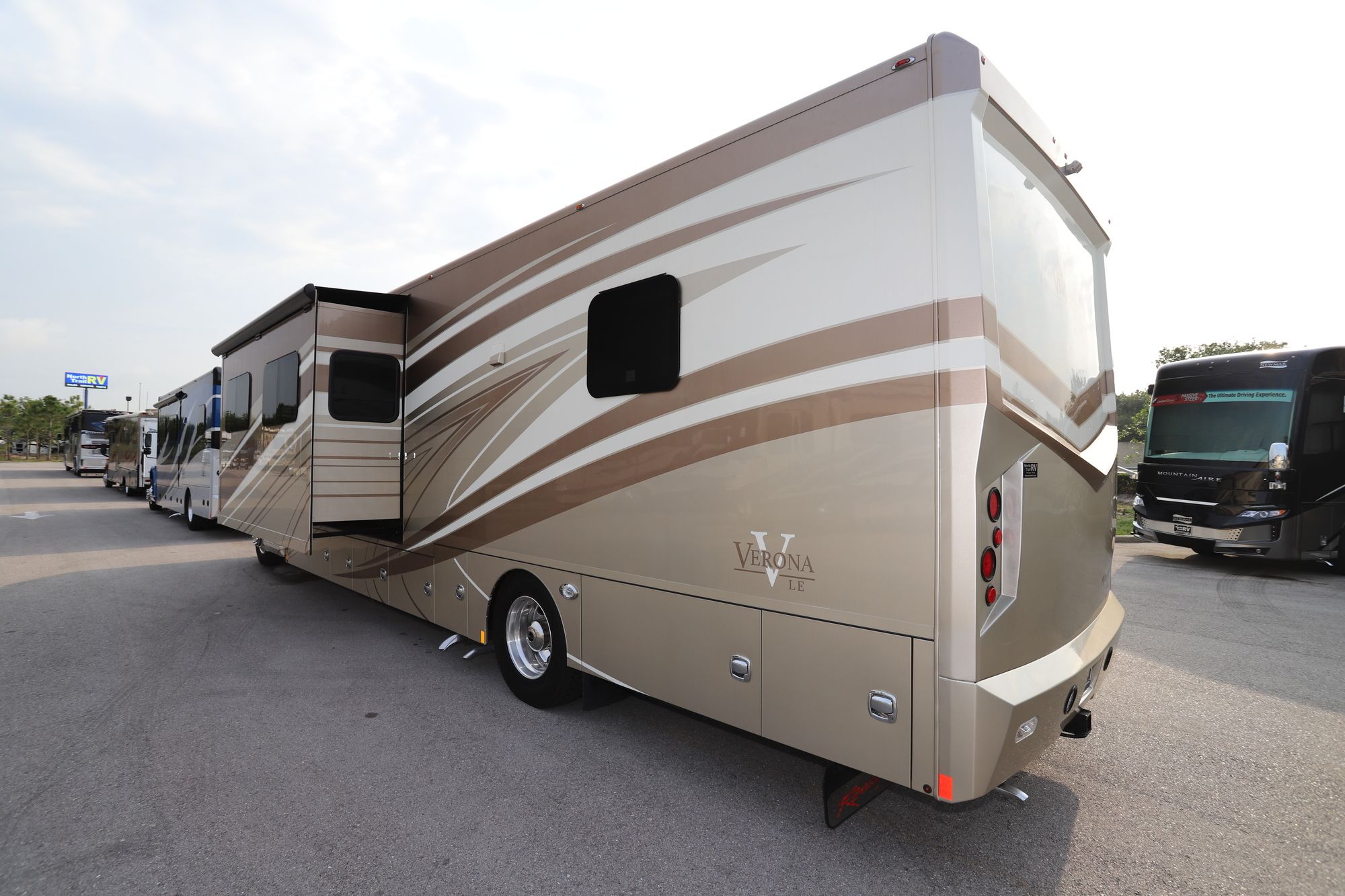 New 2019 Renegade Rv Verona Le 40LTS Super C  For Sale