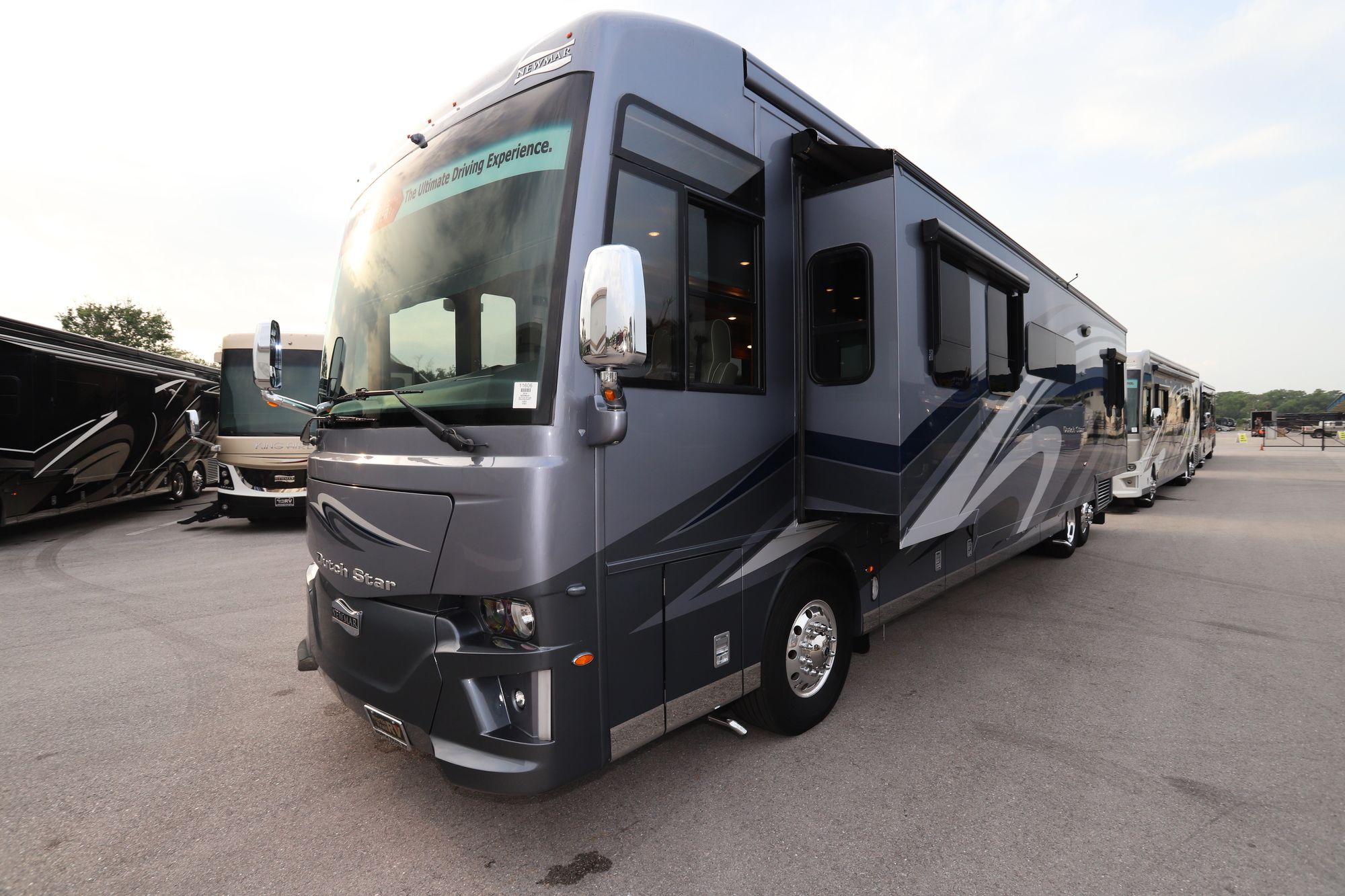 New 2019 Newmar Dutch Star 4363 Class A  For Sale