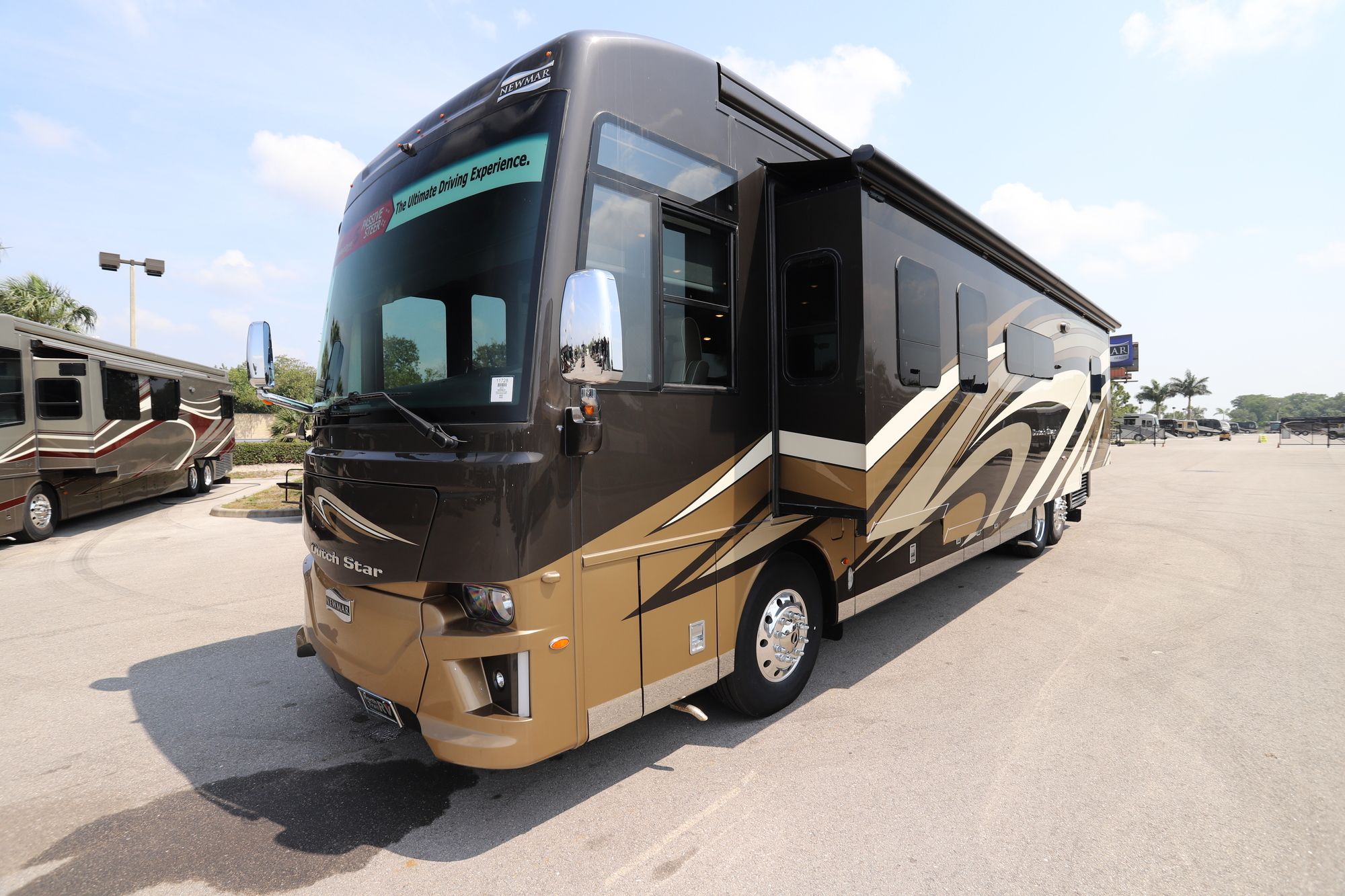 New 2019 Newmar Dutch Star 4002 Class A  For Sale