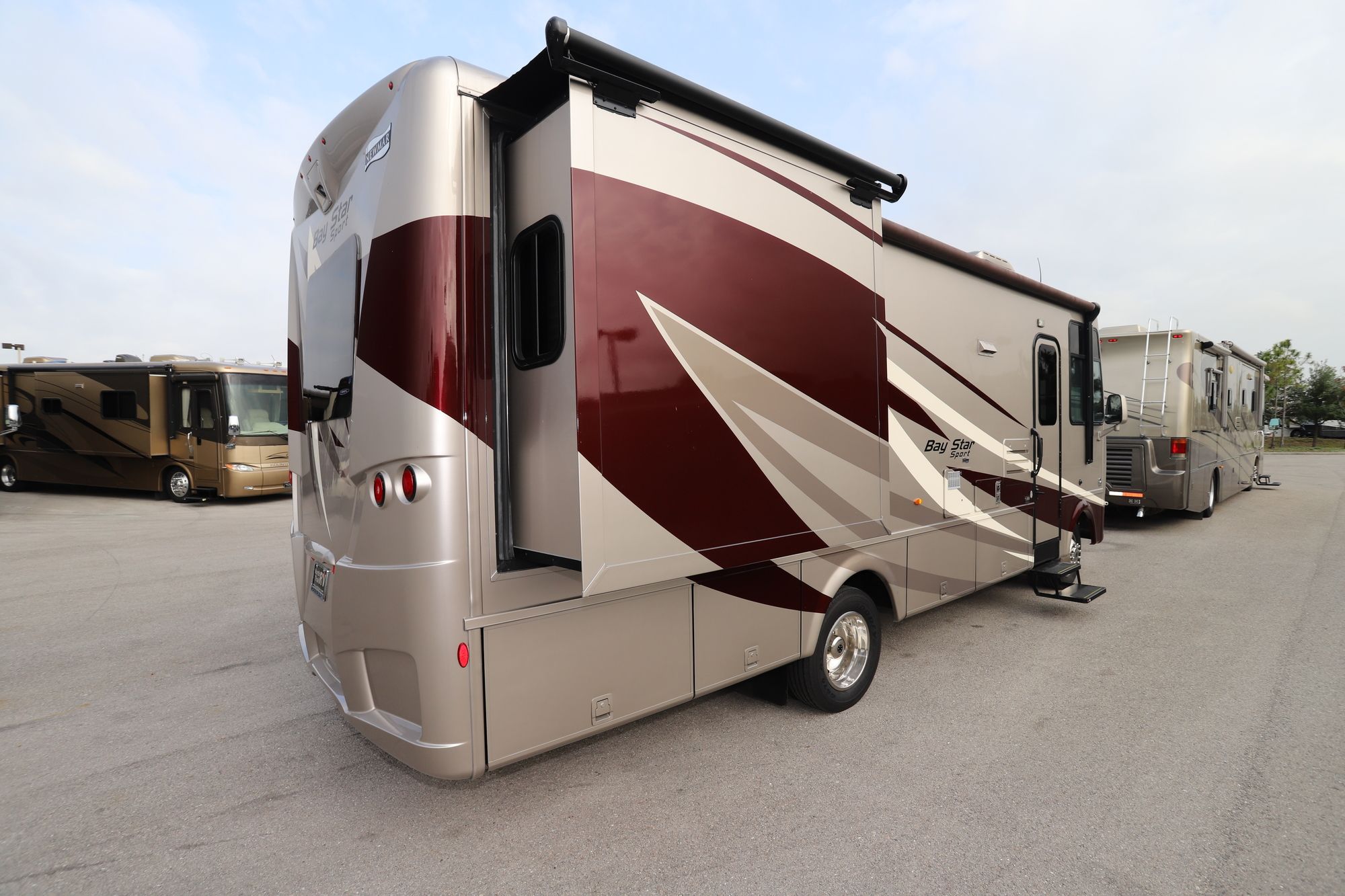 New 2019 Newmar Bay Star Sport 2702 Class A  For Sale