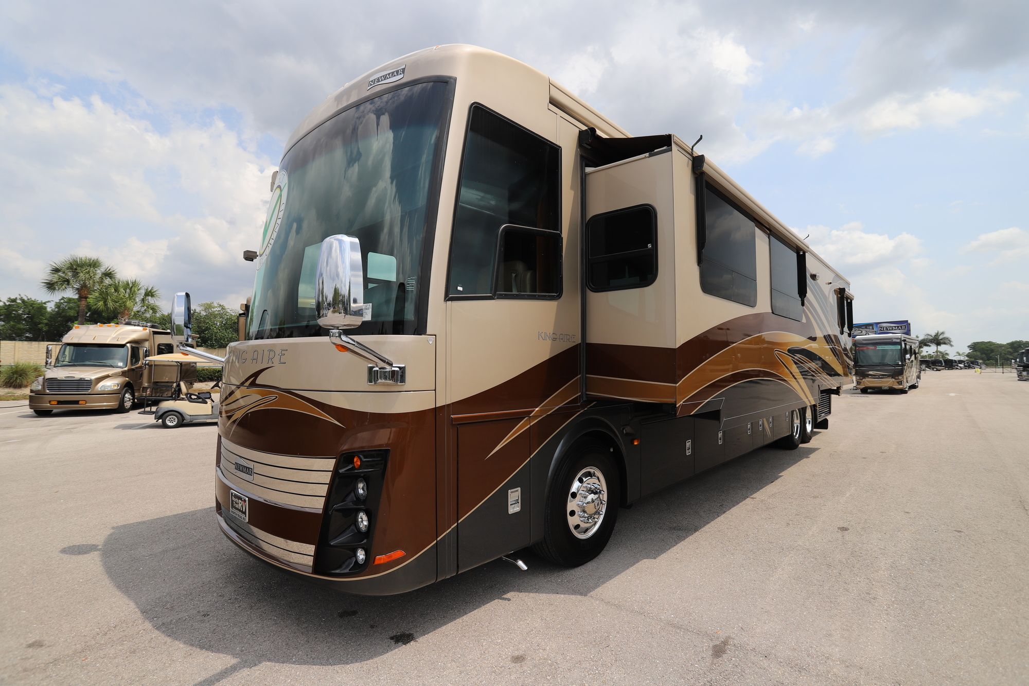 Used 2013 Newmar King Aire 4584 Class A  For Sale