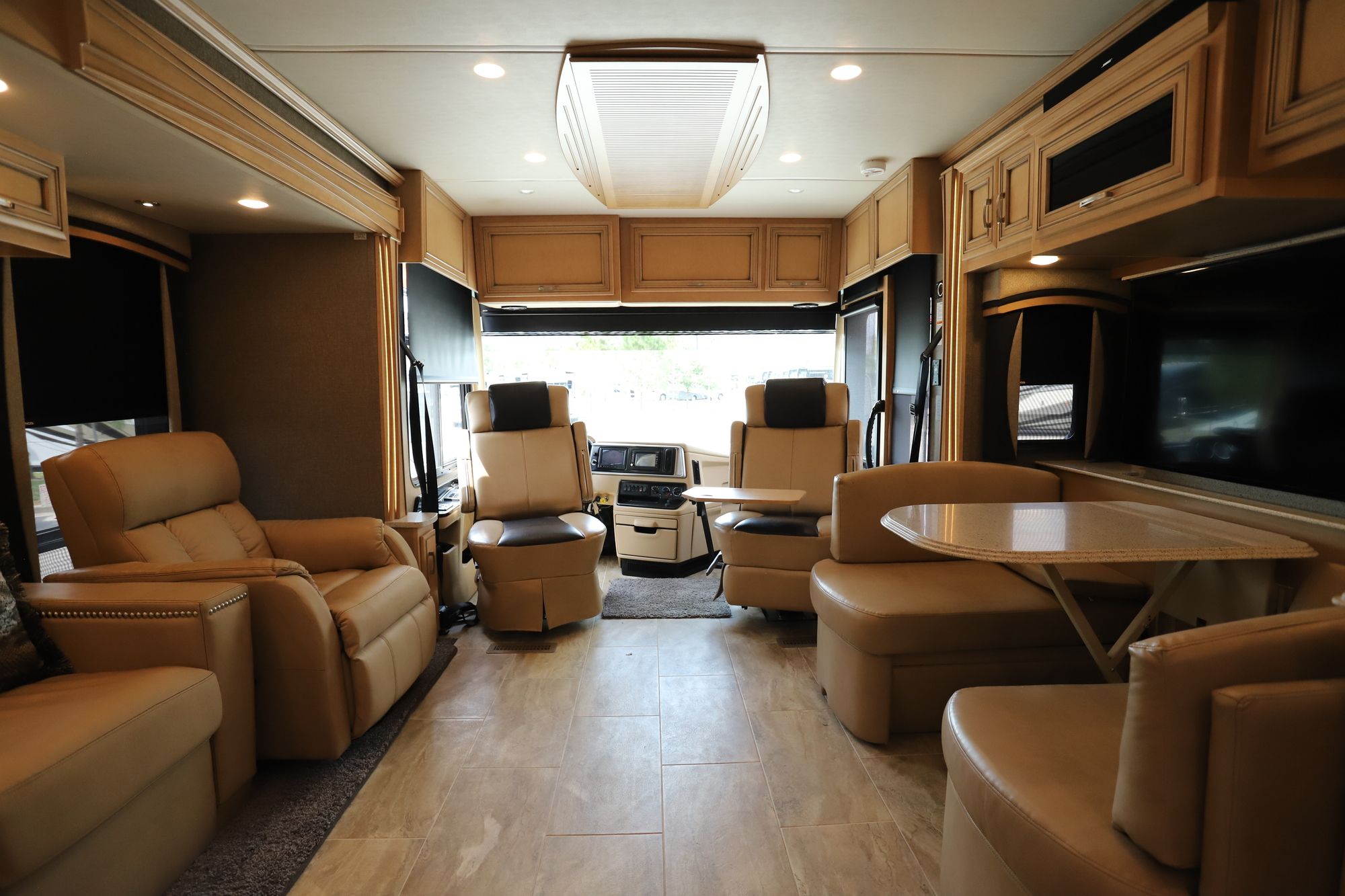 New 2019 Newmar Ventana Le 3412 Class A  For Sale