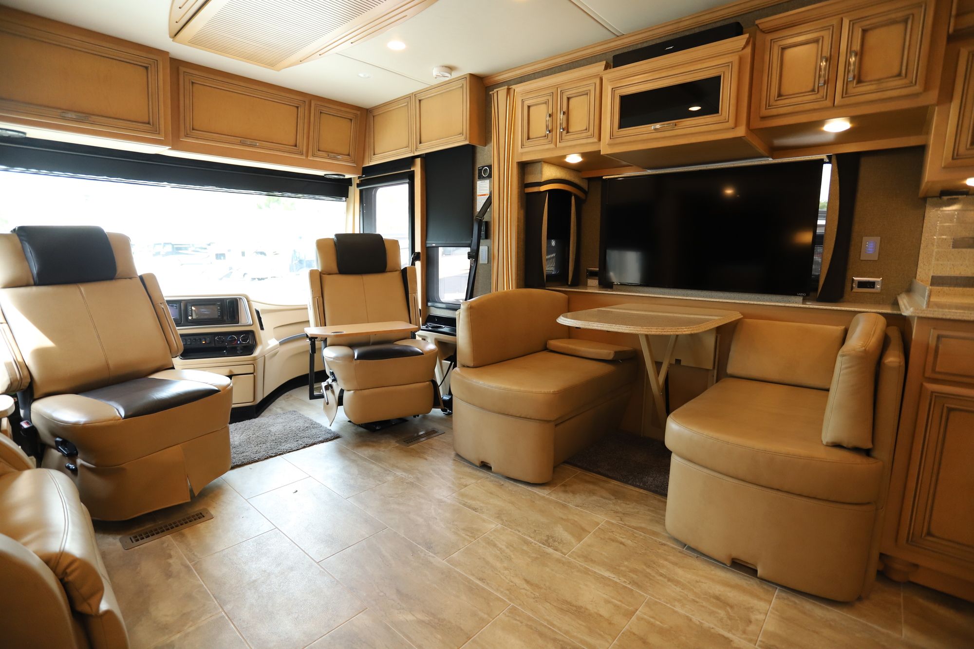 New 2019 Newmar Ventana Le 3412 Class A  For Sale