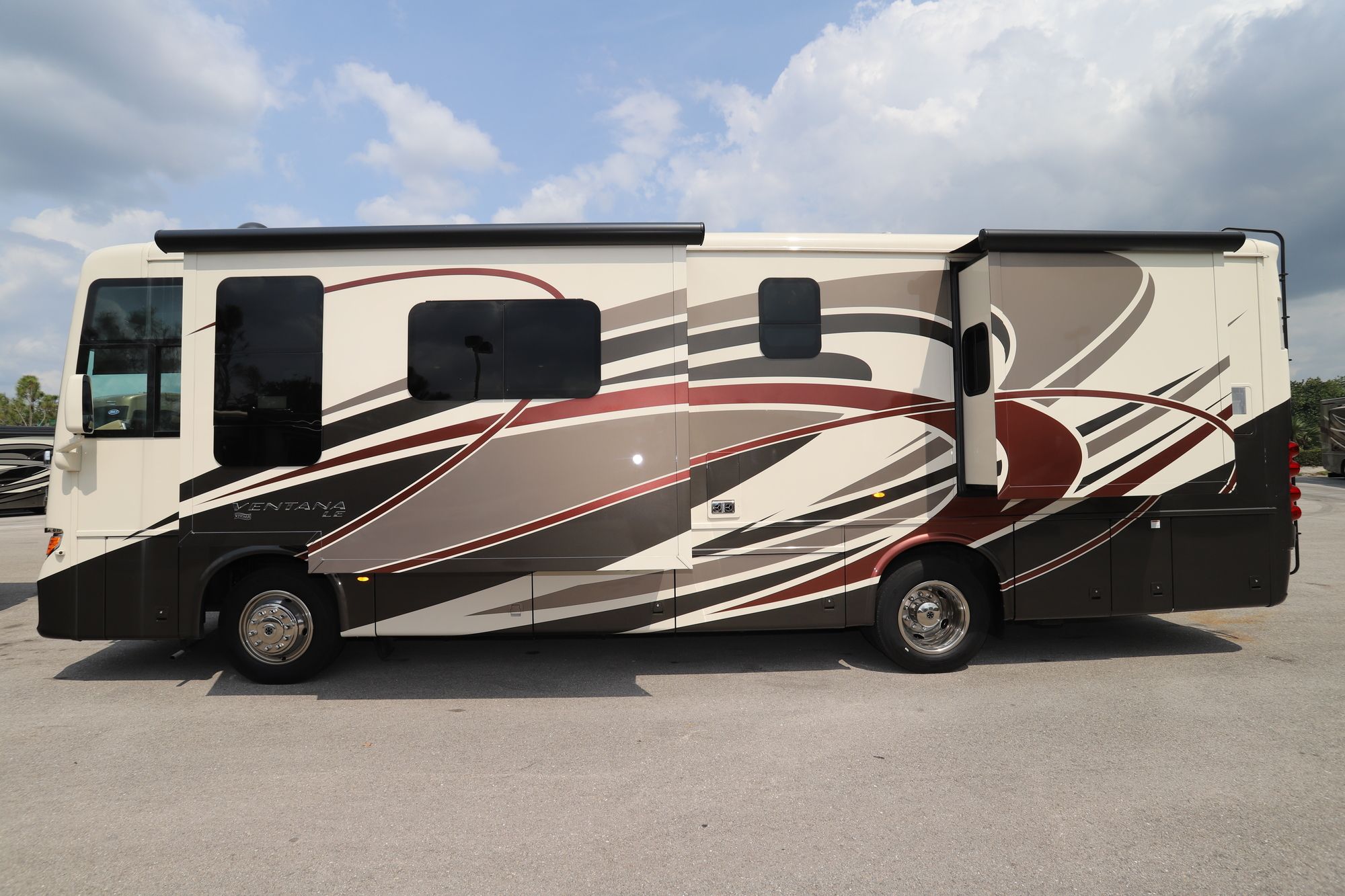 New 2019 Newmar Ventana Le 3412 Class A  For Sale