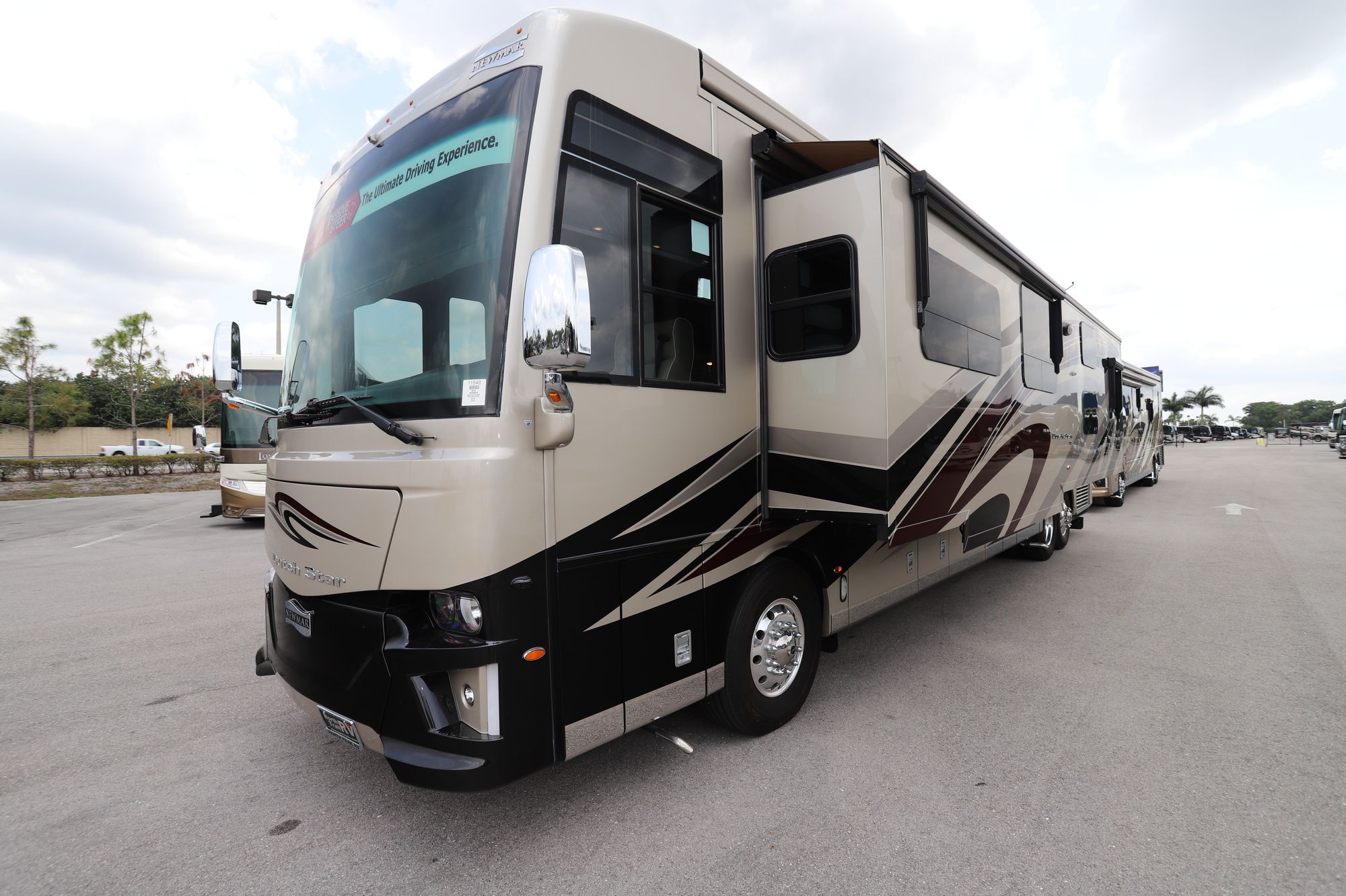 New 2019 Newmar Dutch Star BUNKS Class A  For Sale