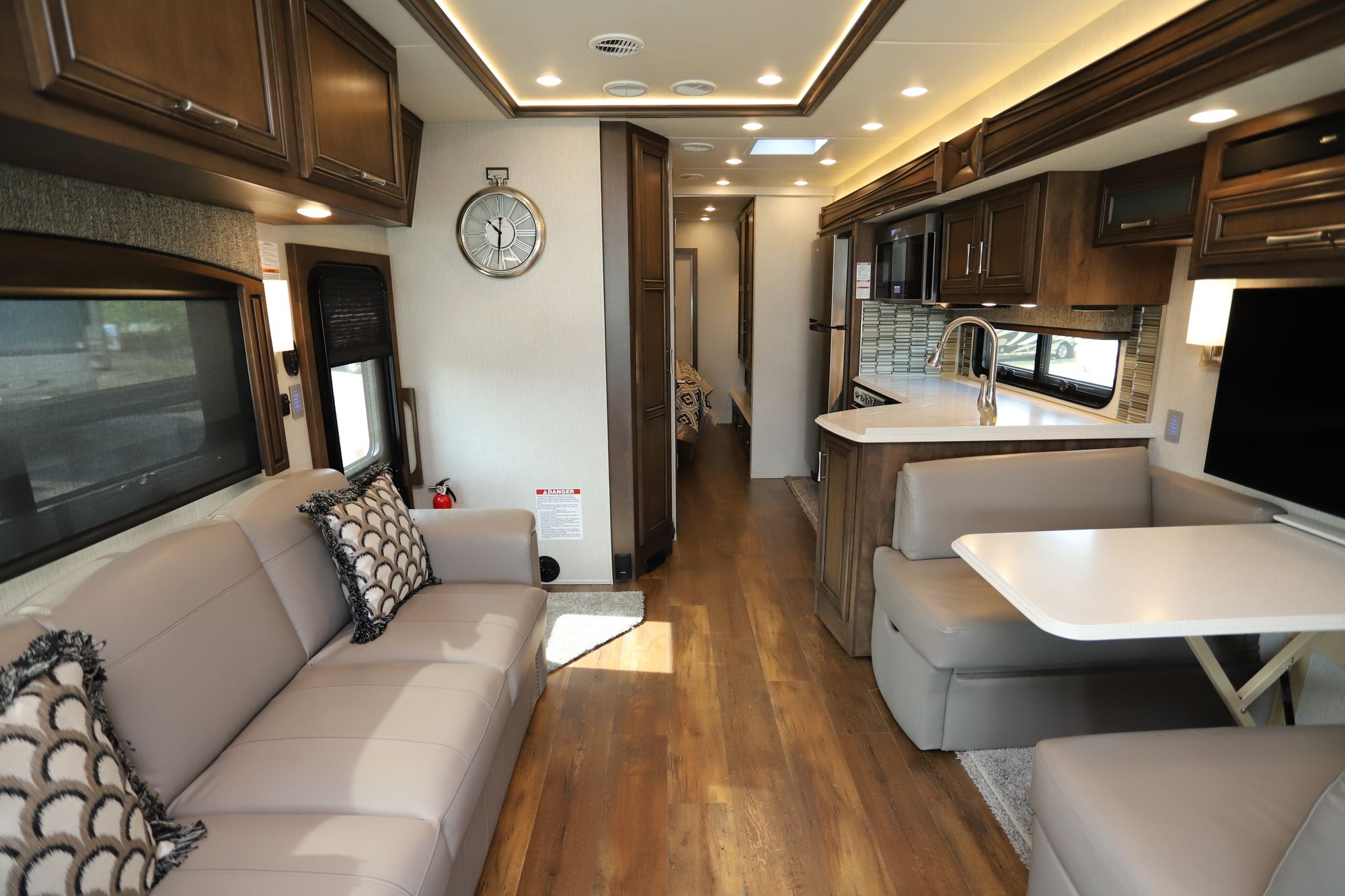 New 2020 Newmar Canyon Star 3927 Class A  For Sale