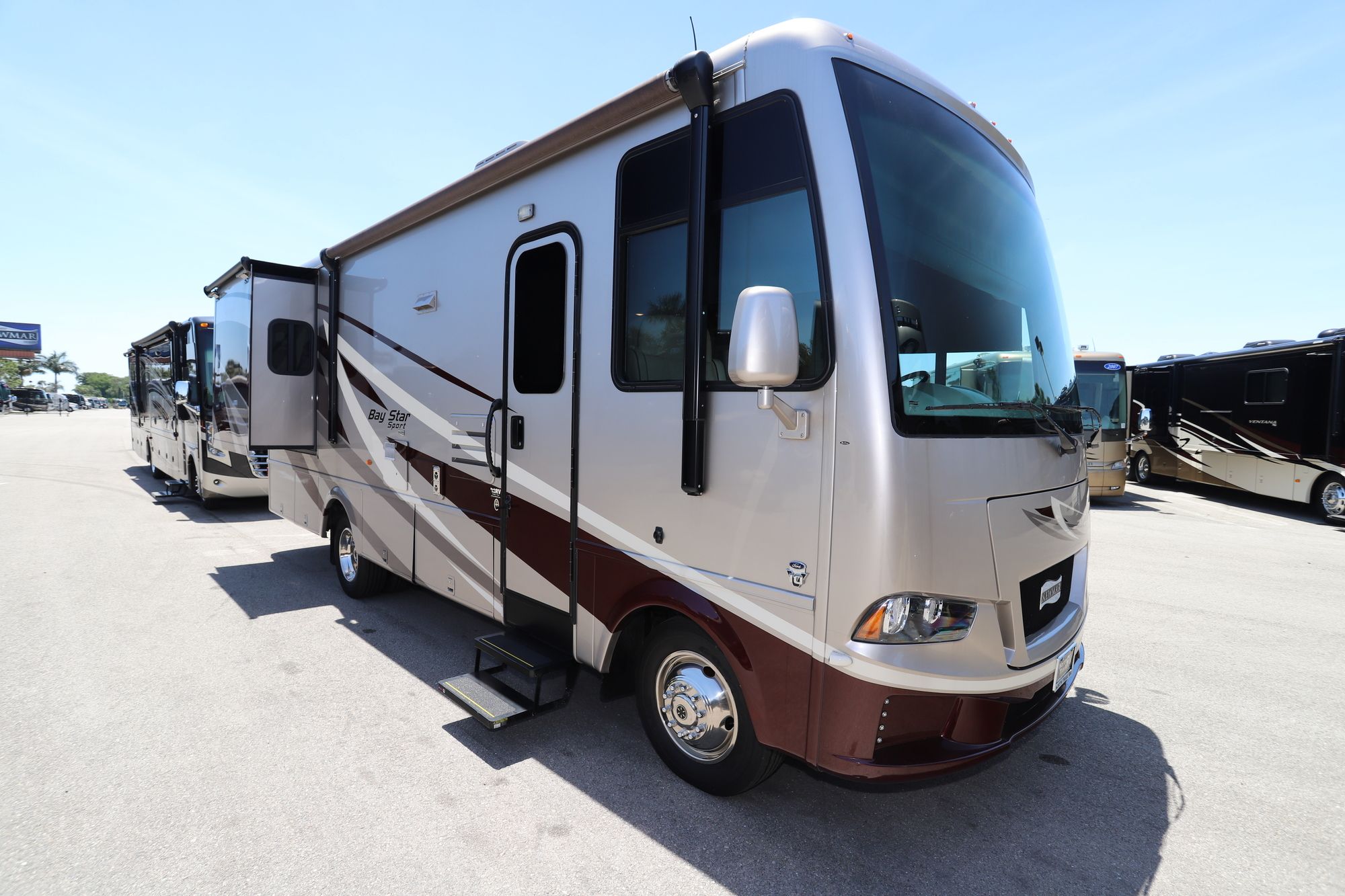 New 2019 Newmar Bay Star Sport 2702 Class A  For Sale