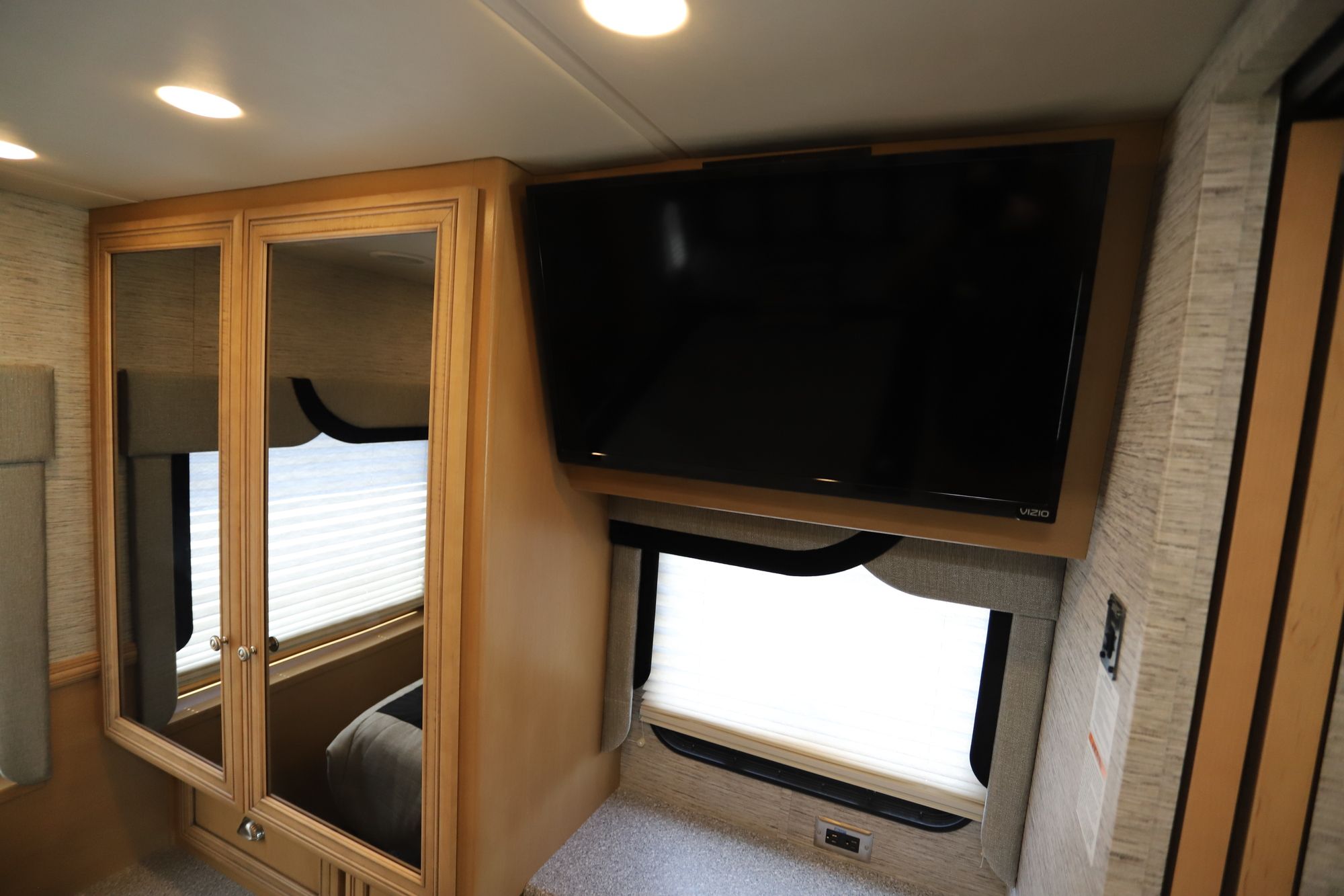 New 2019 Newmar Bay Star Sport 2702 Class A  For Sale