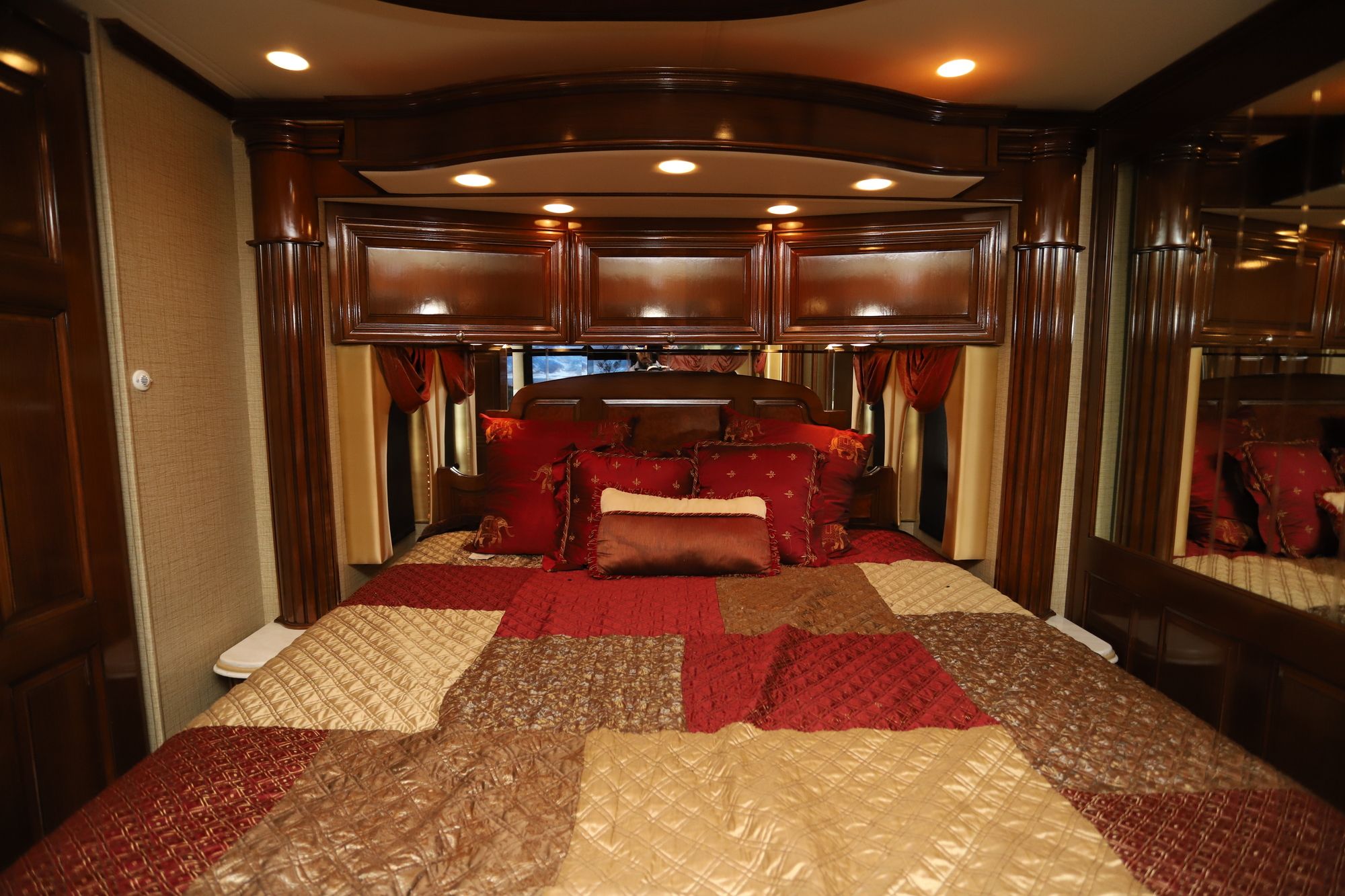 Used 2012 Newmar Essex 4544 Class A  For Sale