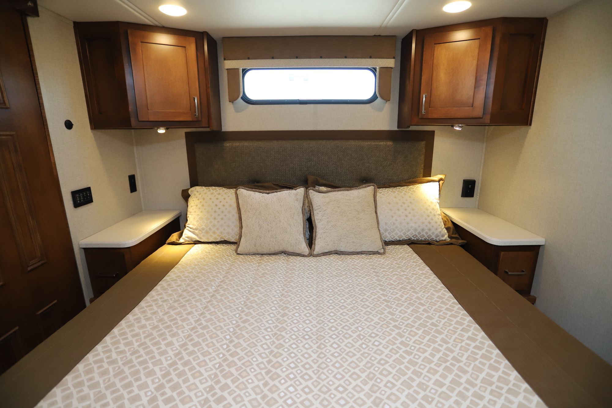 New 2019 Renegade Rv Veracruz 35 Class C  For Sale