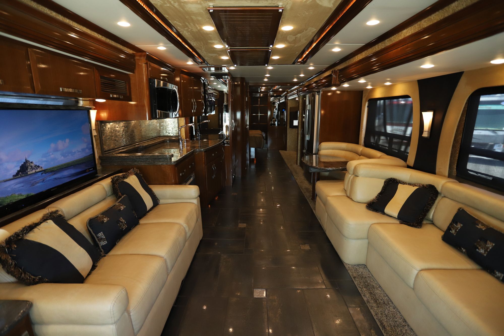 Used 2013 Newmar King Aire 4584 Class A  For Sale