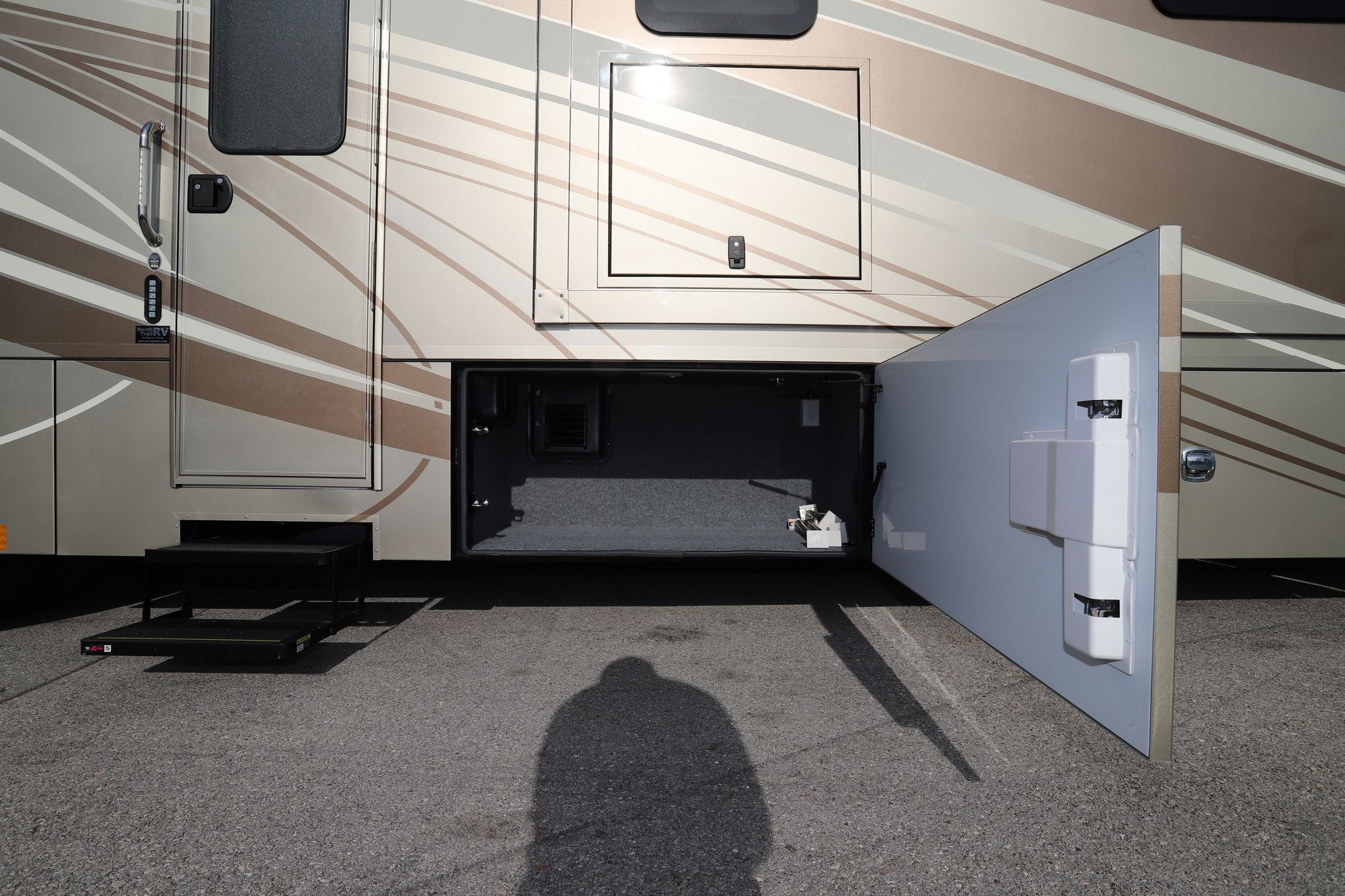 New 2019 Renegade Rv Verona Le 40LTS Super C  For Sale