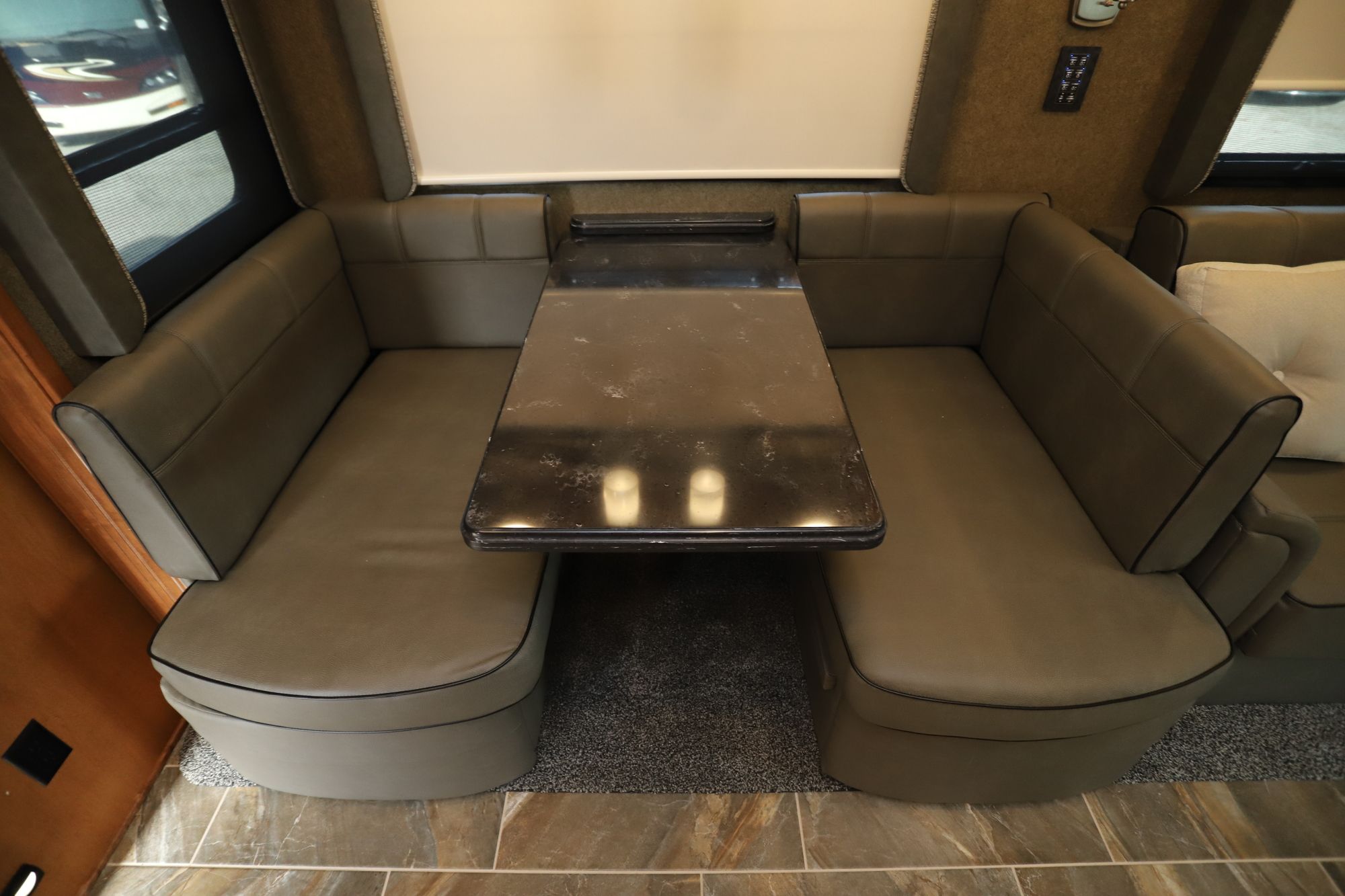 New 2019 Renegade Rv Verona Le 40LTS Super C  For Sale