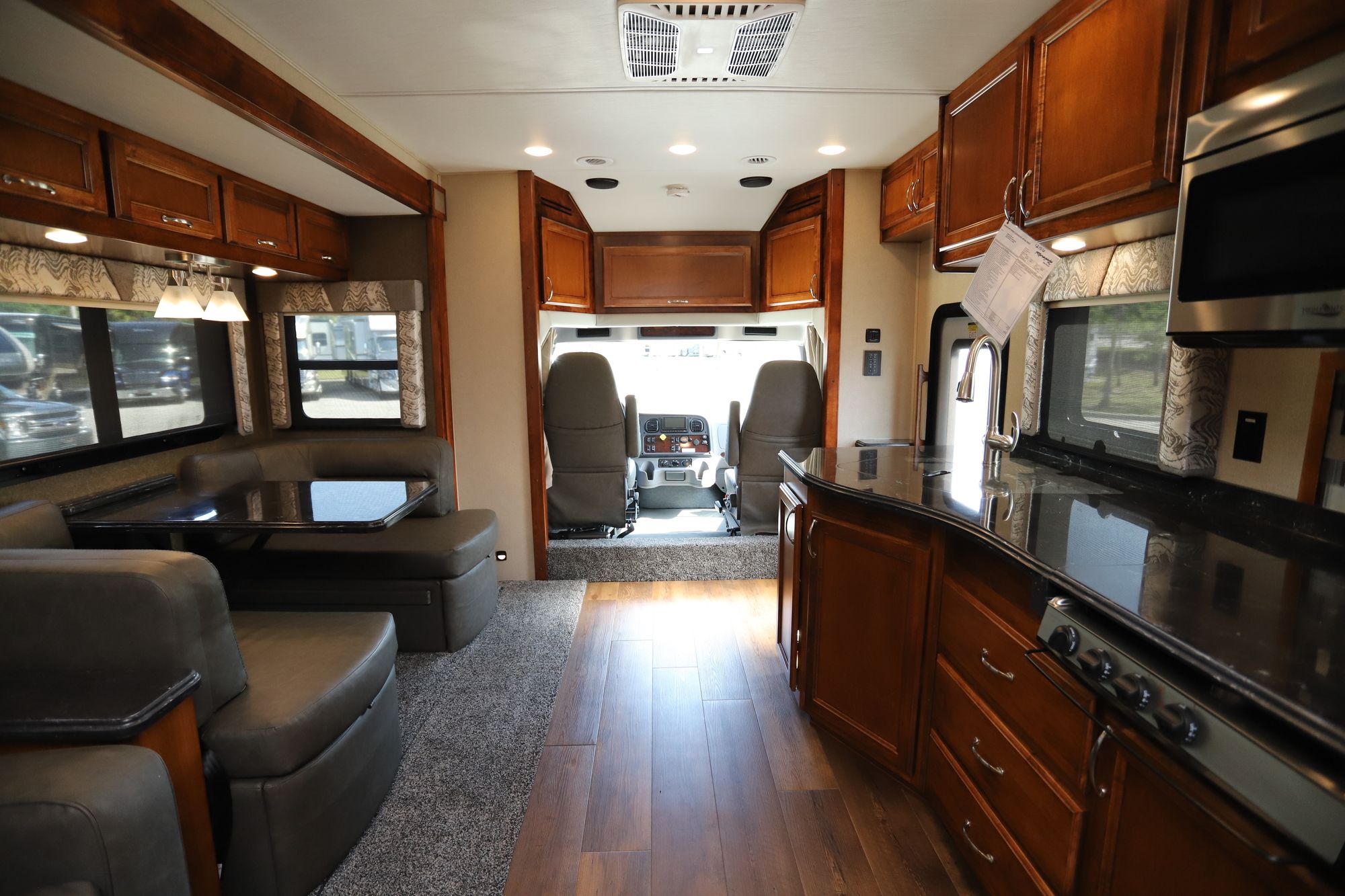 New 2019 Renegade Rv Verona 40VRB Super C  For Sale