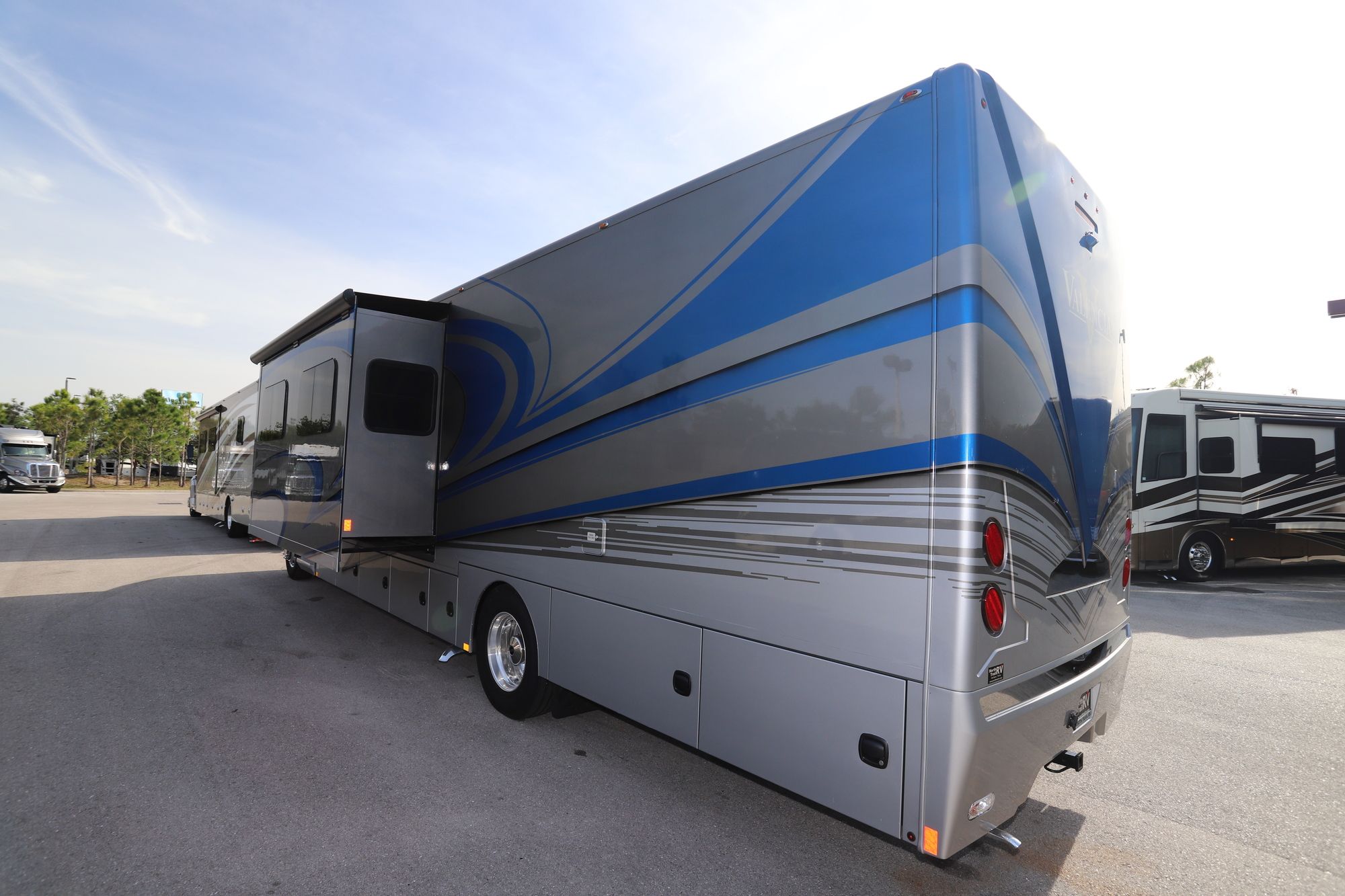 New 2019 Renegade Rv Valencia BUNKS Super C  For Sale