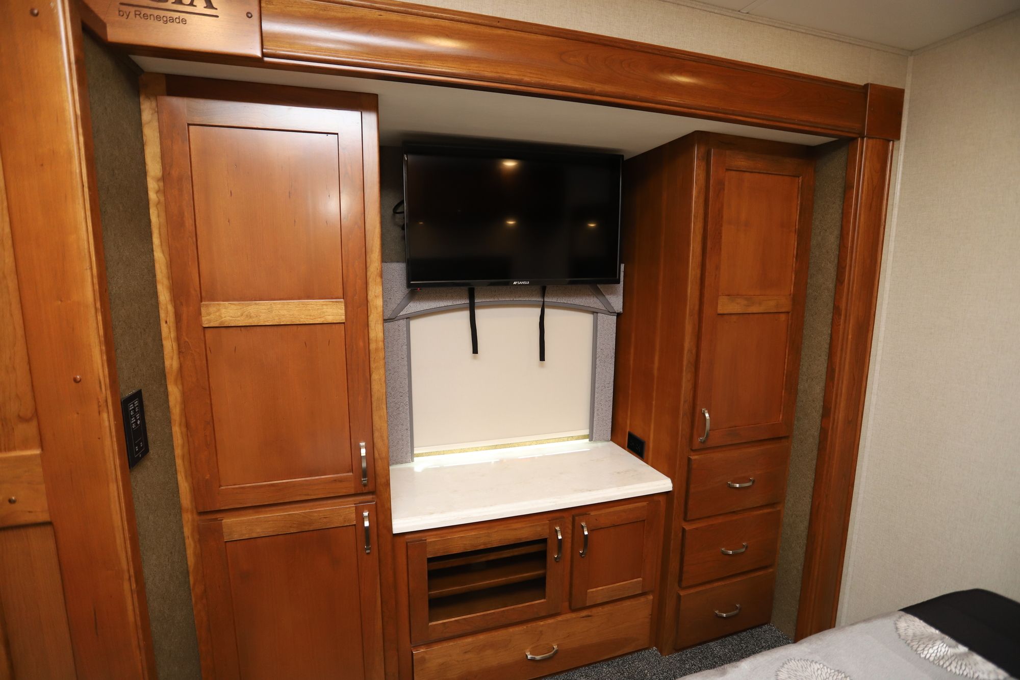 New 2019 Renegade Rv Valencia BUNKS Super C  For Sale