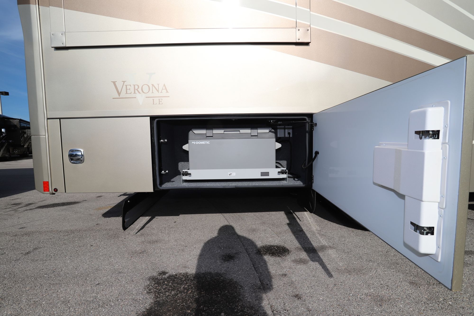 New 2019 Renegade Rv Verona Le 40LTS Super C  For Sale