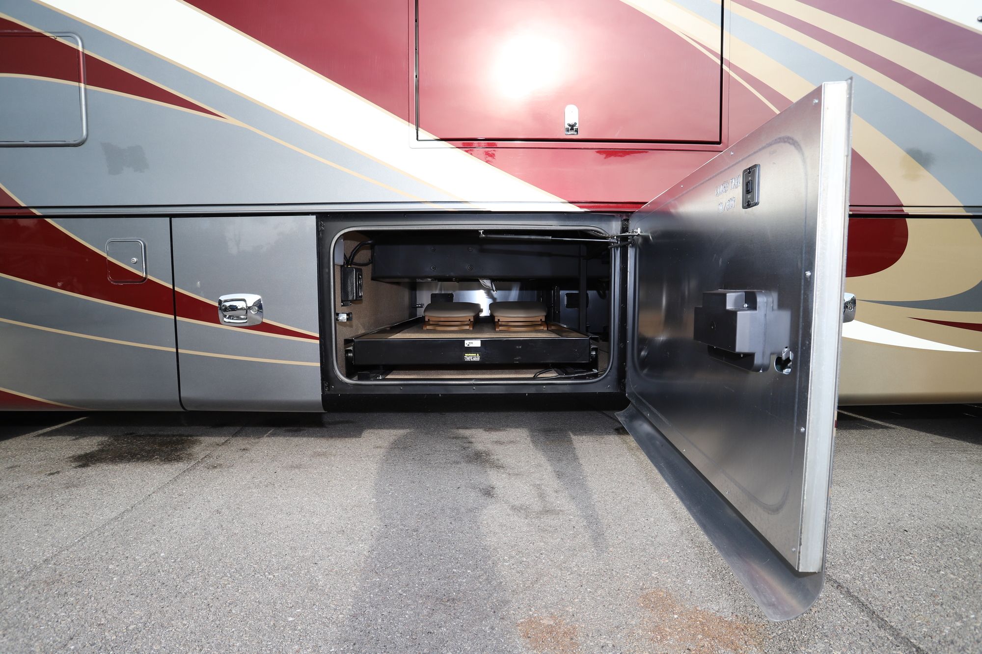 Used 2018 Tiffin Motor Homes Allegro Bus 37AP Class A  For Sale