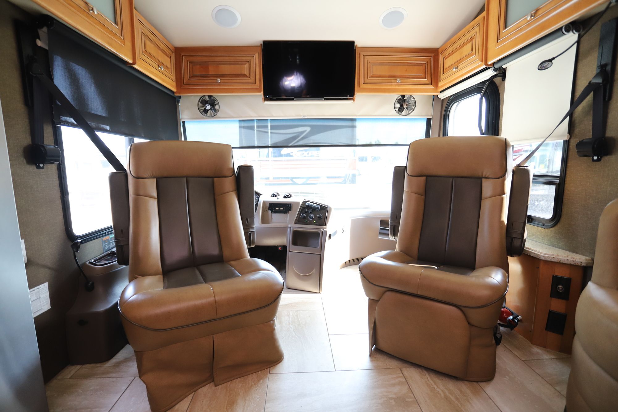 Used 2016 Thor Tuscany Xte 40BX Class A  For Sale