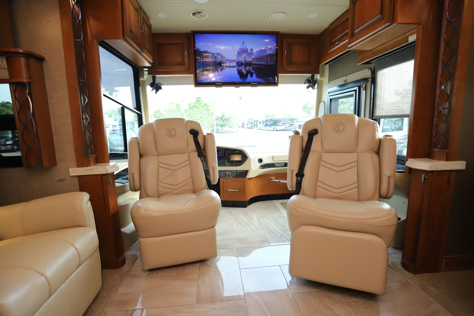 Used 2018 Tiffin Motor Homes Allegro Bus 37AP Class A  For Sale