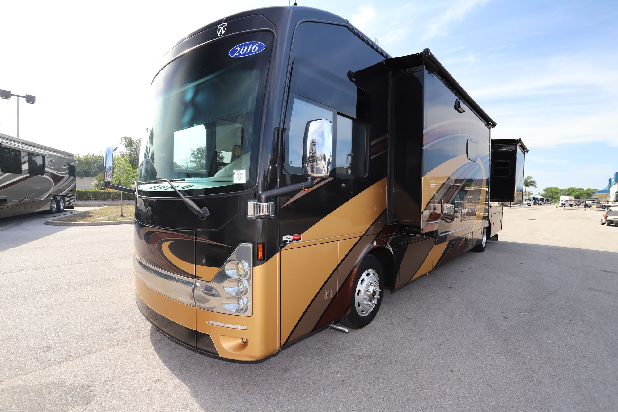 Used 2016 Thor Tuscany Xte 40BX Class A  For Sale