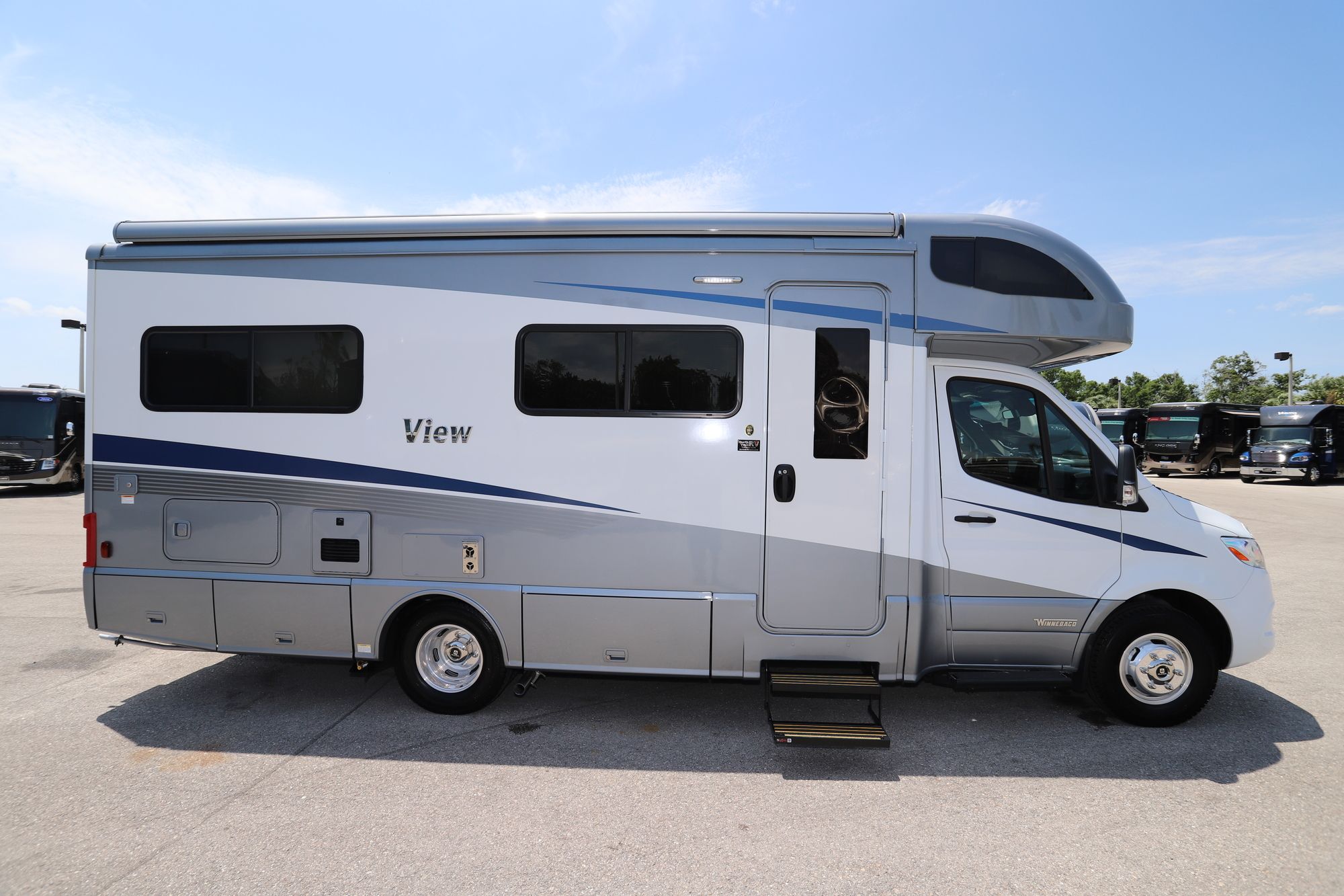 Used 2020 Winnebago View 24J Class C  For Sale