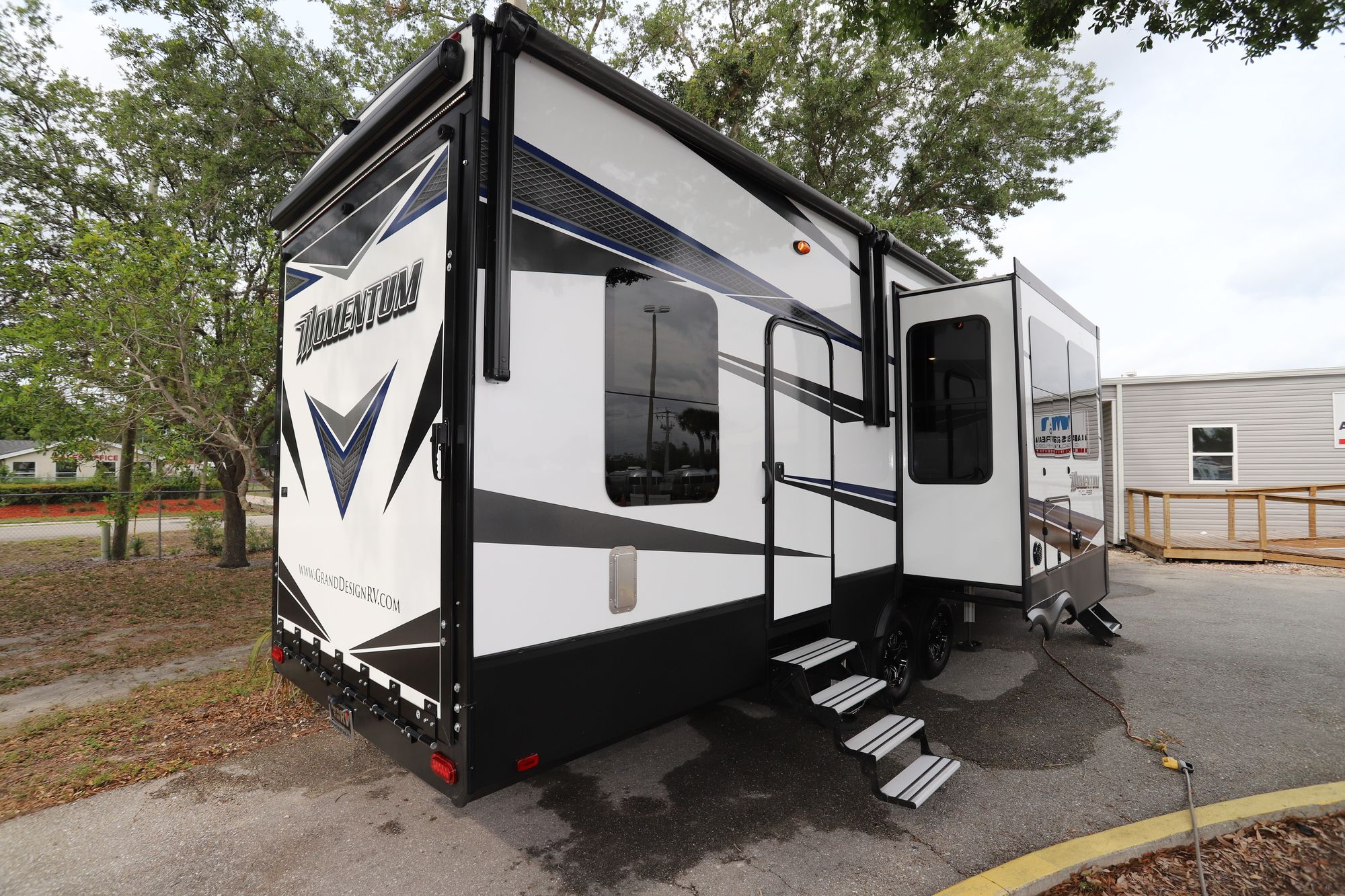 Used 2020 Grand Design Momentum 351-M Fifth Wheel  For Sale