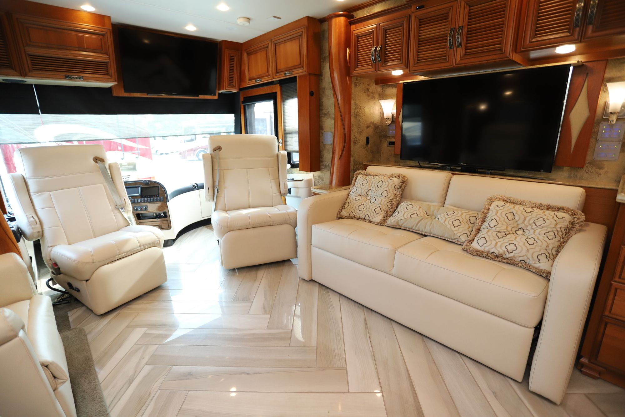 Used 2015 Newmar London Aire 4553 Class A  For Sale