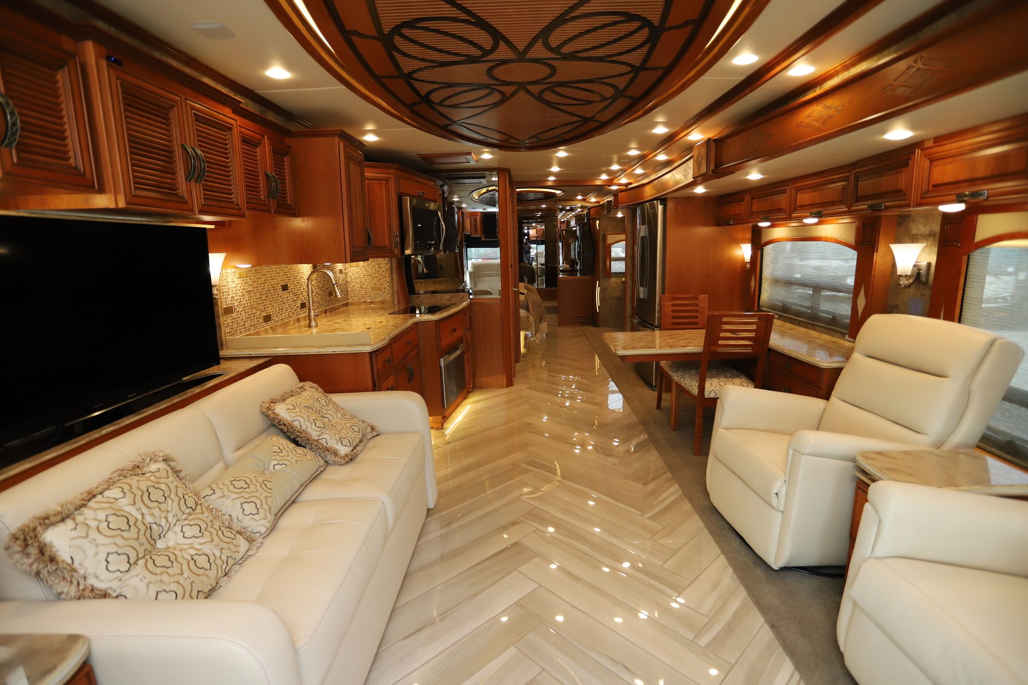 Used 2015 Newmar London Aire 4553 Class A  For Sale