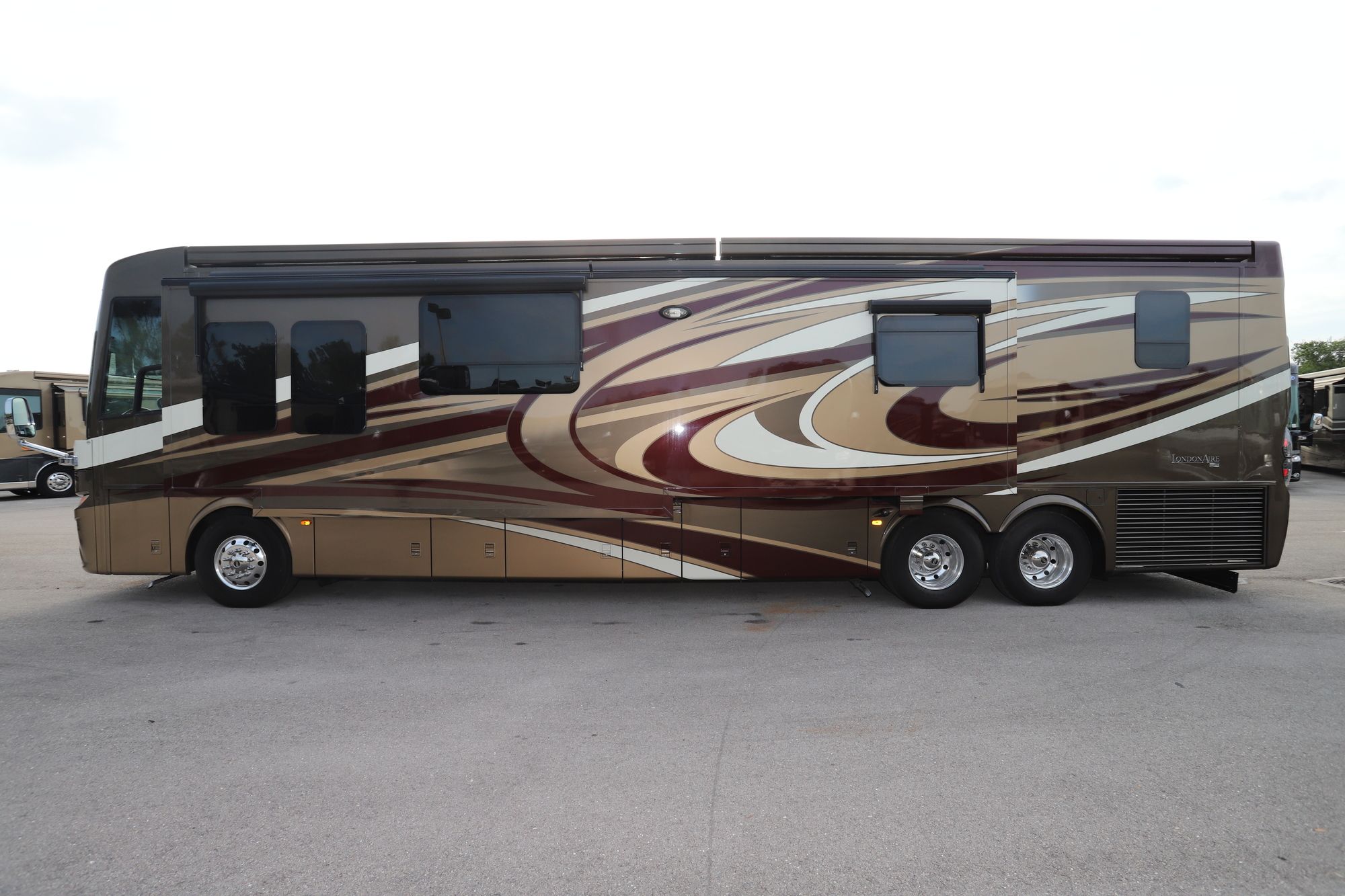 Used 2015 Newmar London Aire 4553 Class A  For Sale