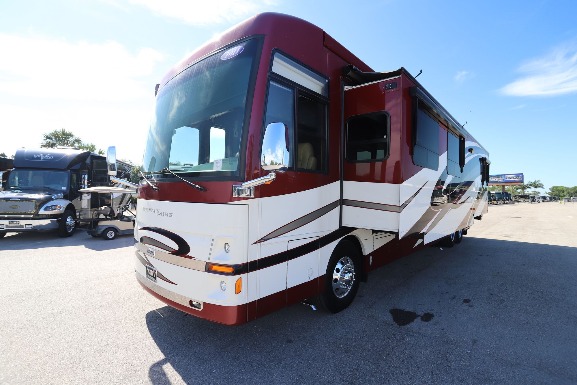 Used 2011 Newmar Mountain Aire 4344 Class A  For Sale