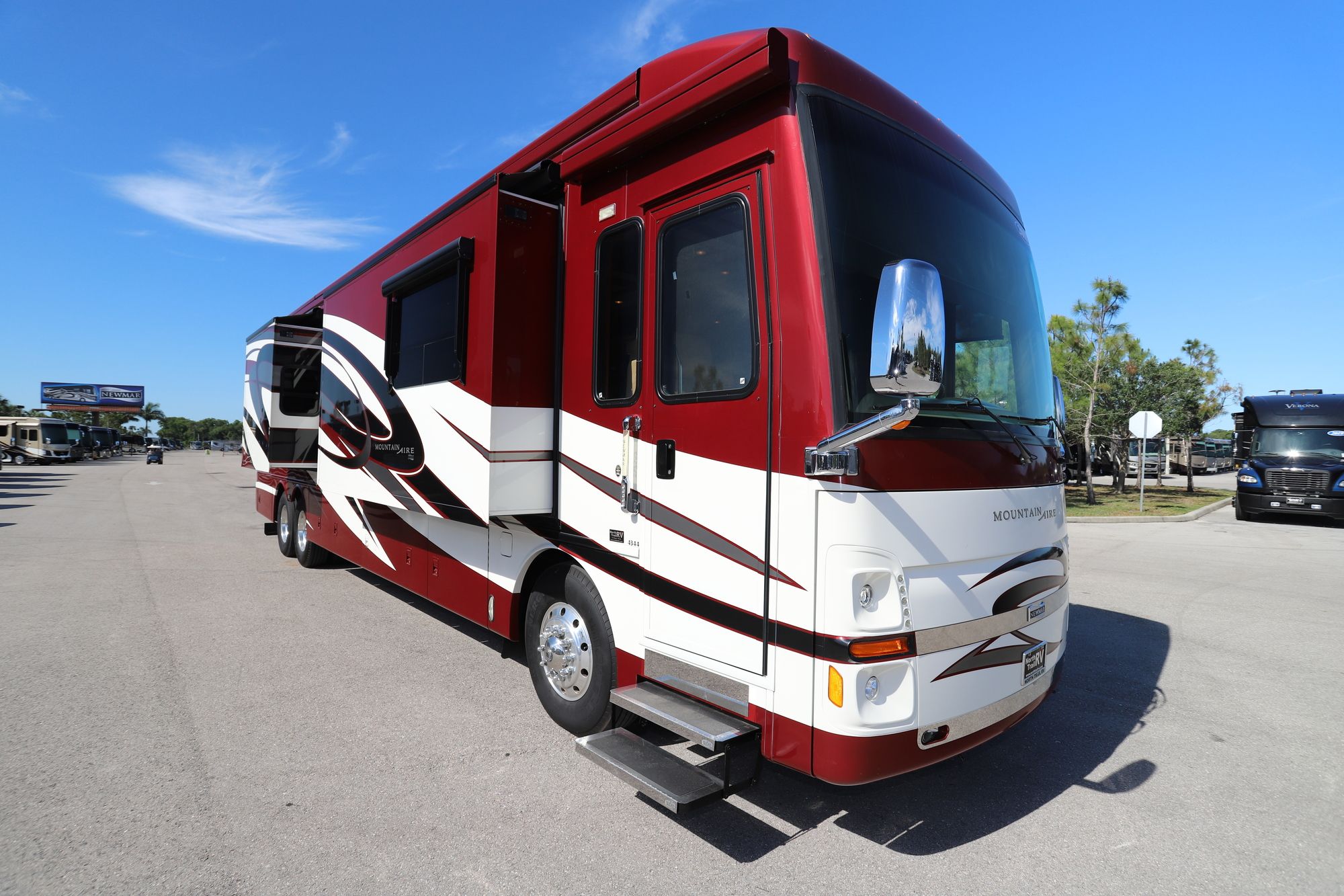 Used 2011 Newmar Mountain Aire 4344 Class A  For Sale