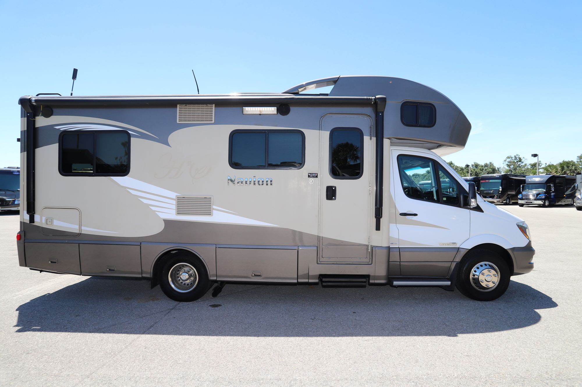 Used 2015 Itasca Navion 24V Class C  For Sale