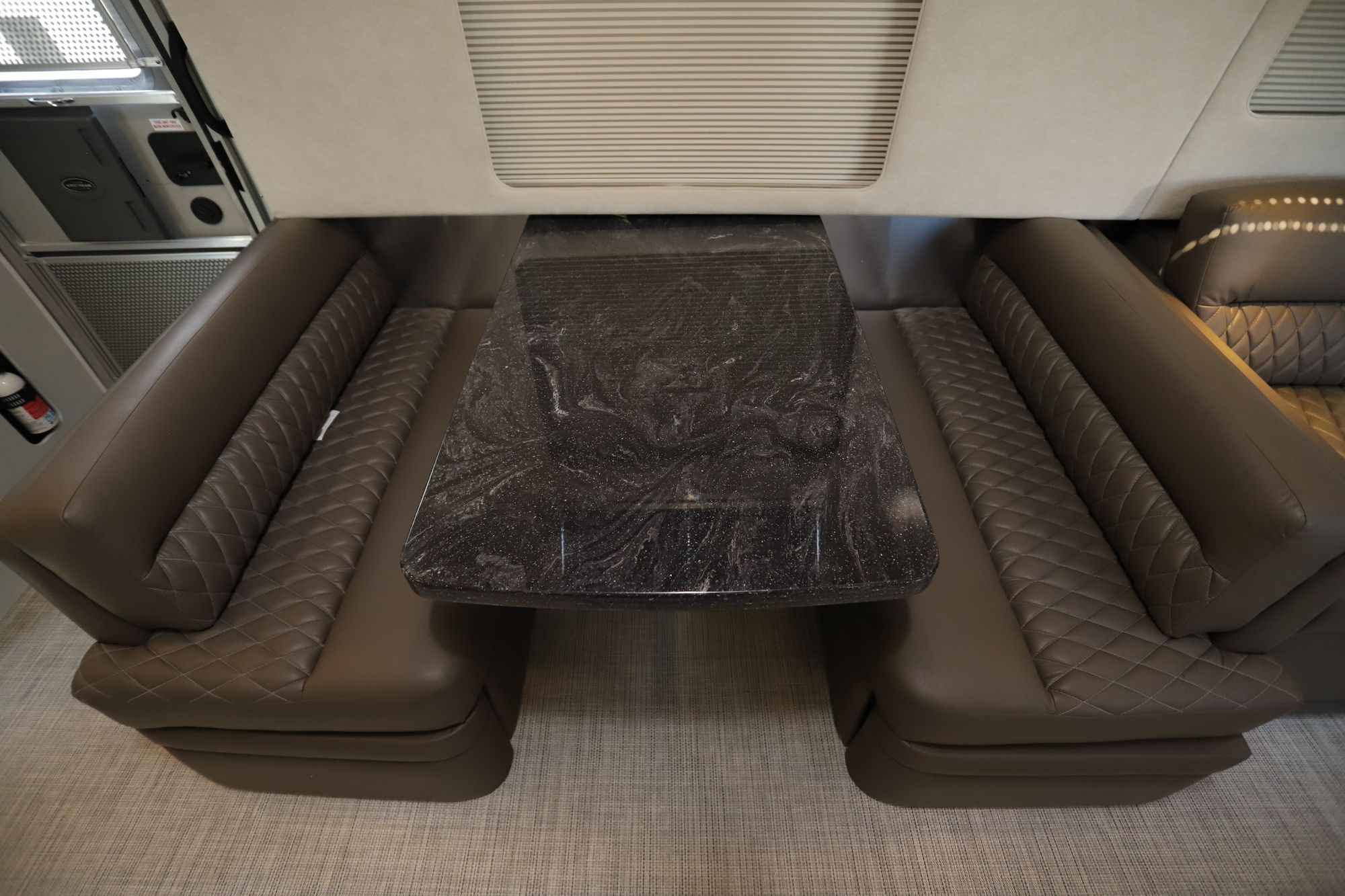 New 2020 Airstream Classic 33FB Travel Trailer  For Sale