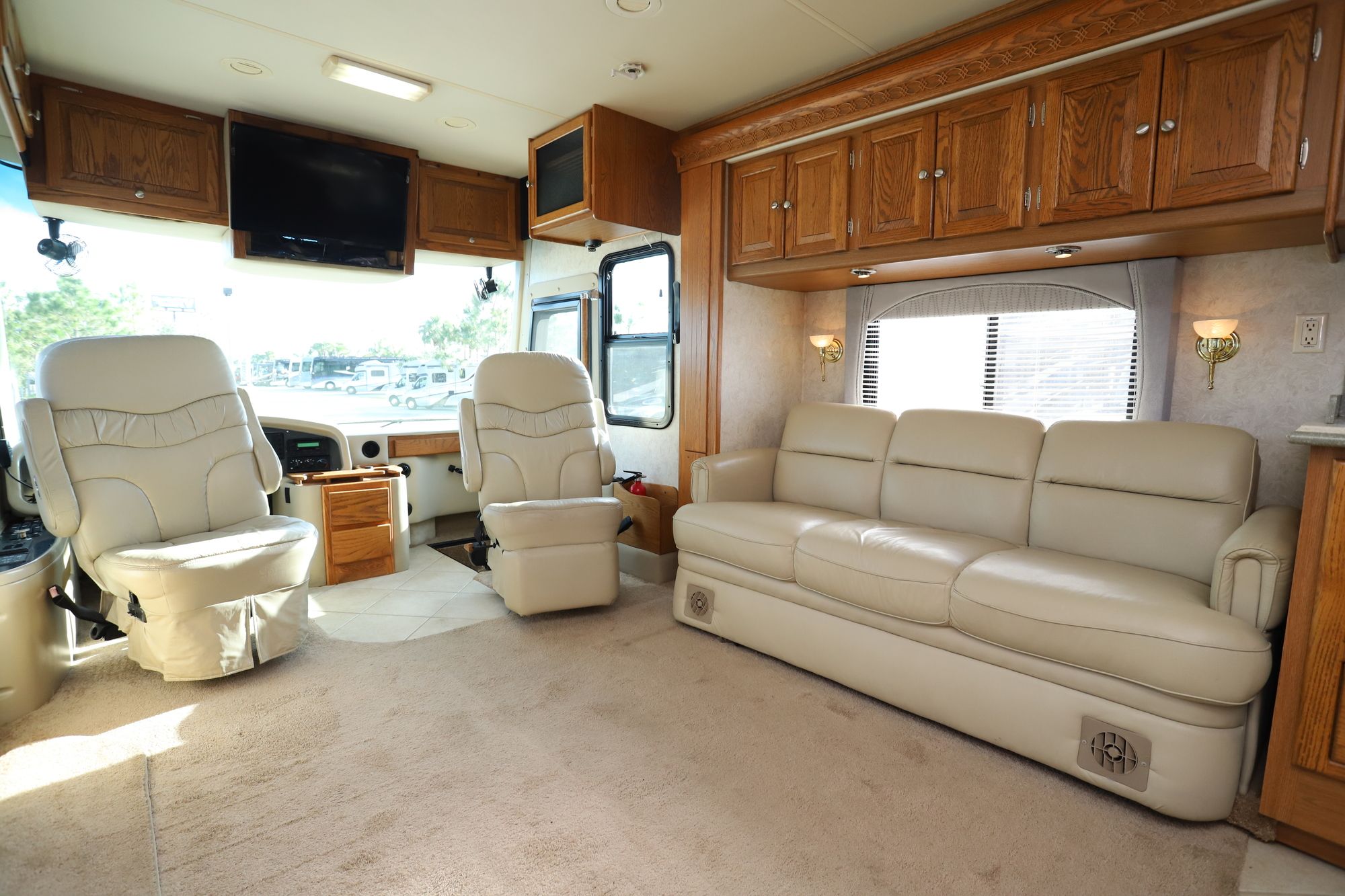 Used 2006 Tiffin Motor Homes Phaeton 40QDH Class A  For Sale