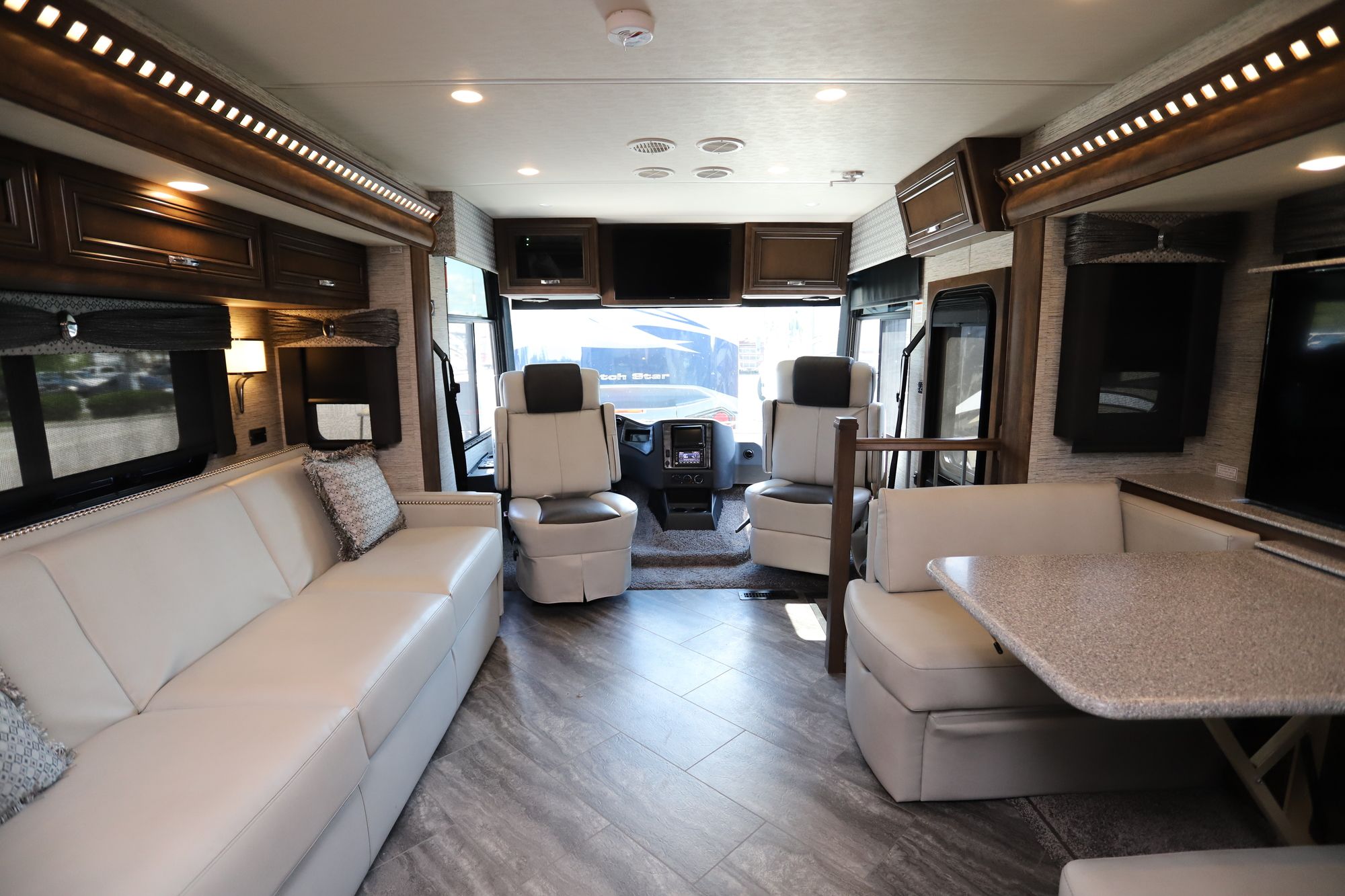 New 2020 Newmar Bay Star 3408 Class A  For Sale