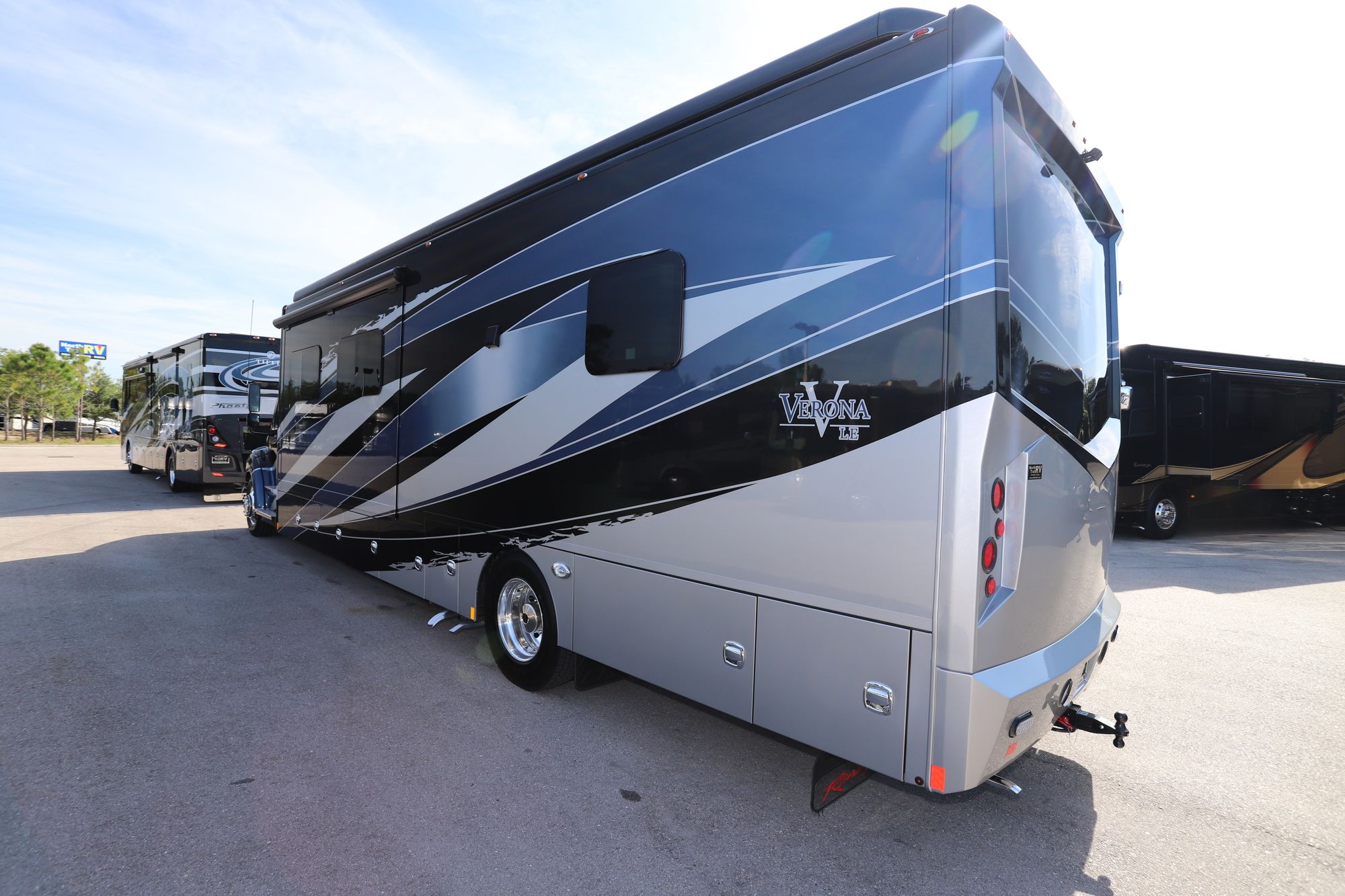 New 2021 Renegade Rv Verona Le 40LTS Super C  For Sale