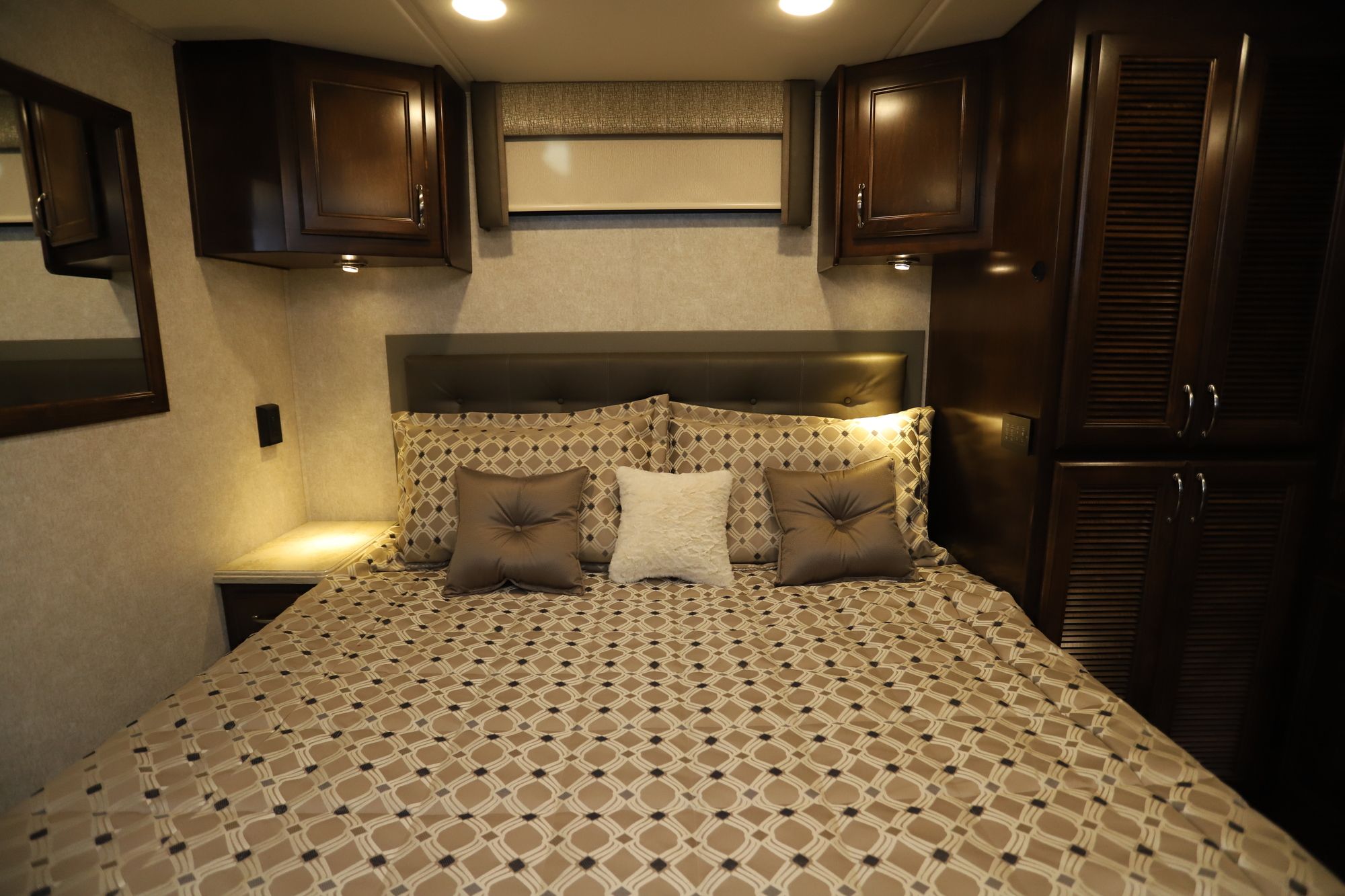 New 2021 Renegade Rv Verona 40VBH Super C  For Sale