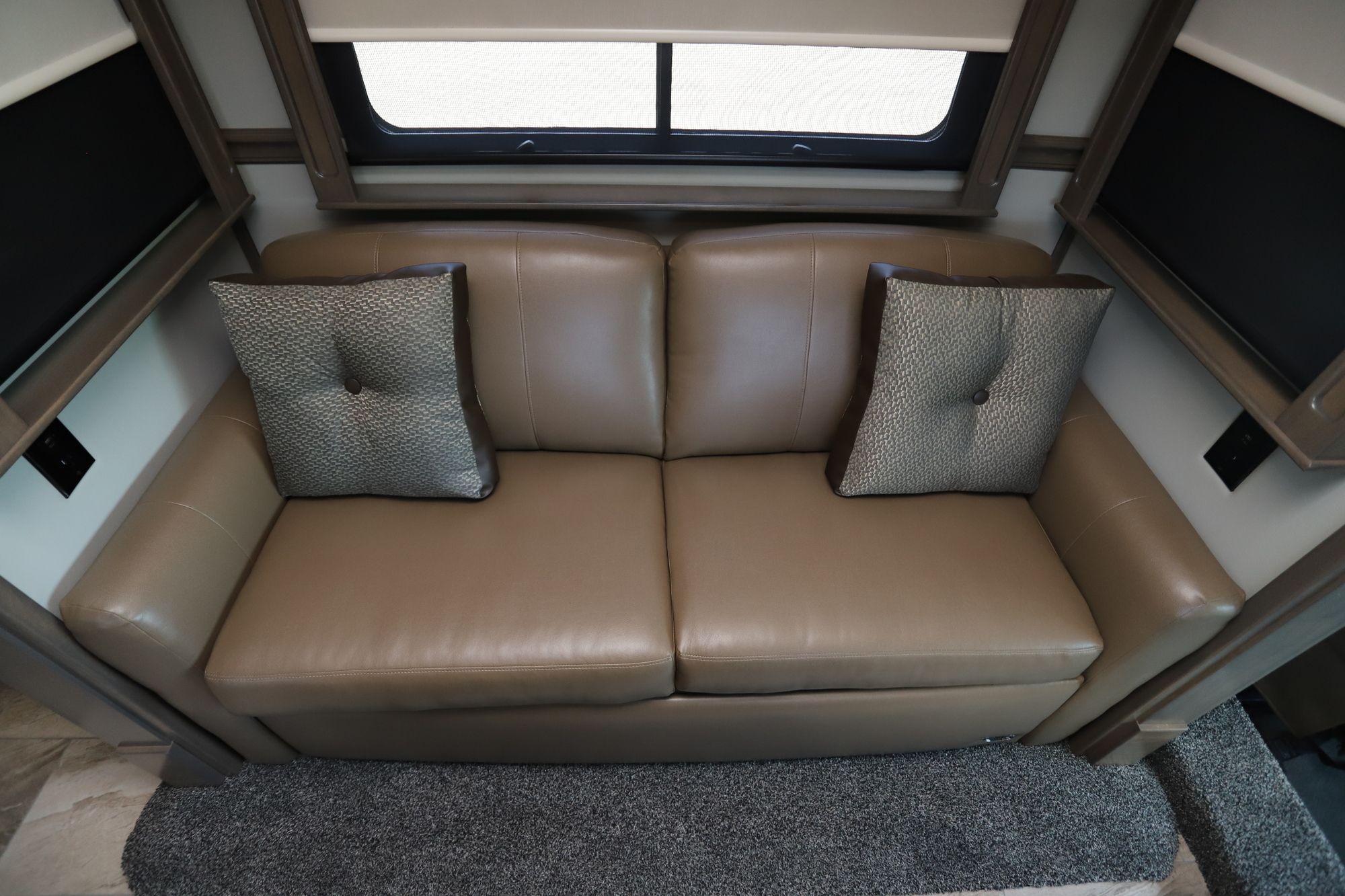 New 2019 Renegade Rv Sport Deck TOTER Super C  For Sale