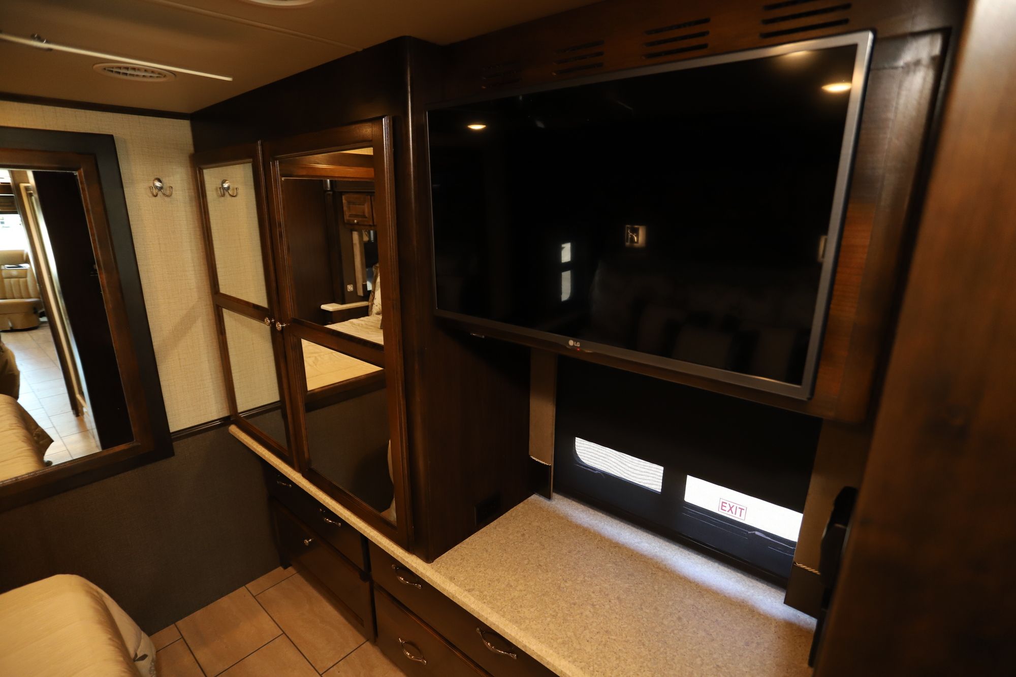 Used 2016 Tiffin Motor Homes Allegro 32SA Class A  For Sale