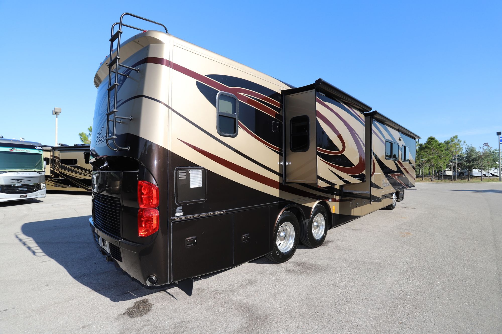 Used 2012 Tiffin Motor Homes Phaeton 42LH Class A  For Sale