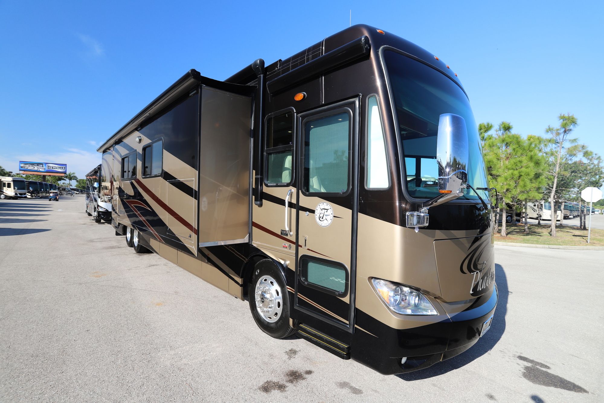 Used 2012 Tiffin Motor Homes Phaeton 42LH Class A  For Sale