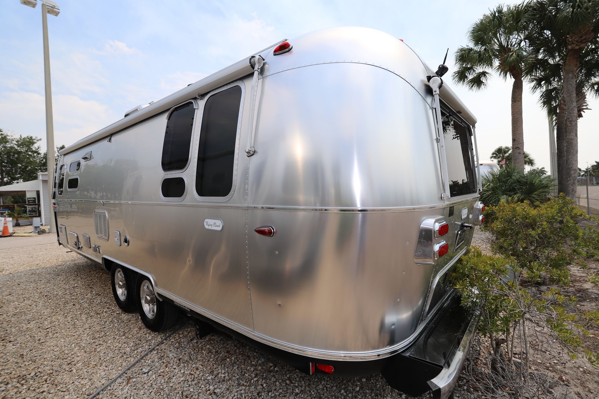 New 2020 Airstream Flying Cloud 28RB Travel Trailer  For Sale