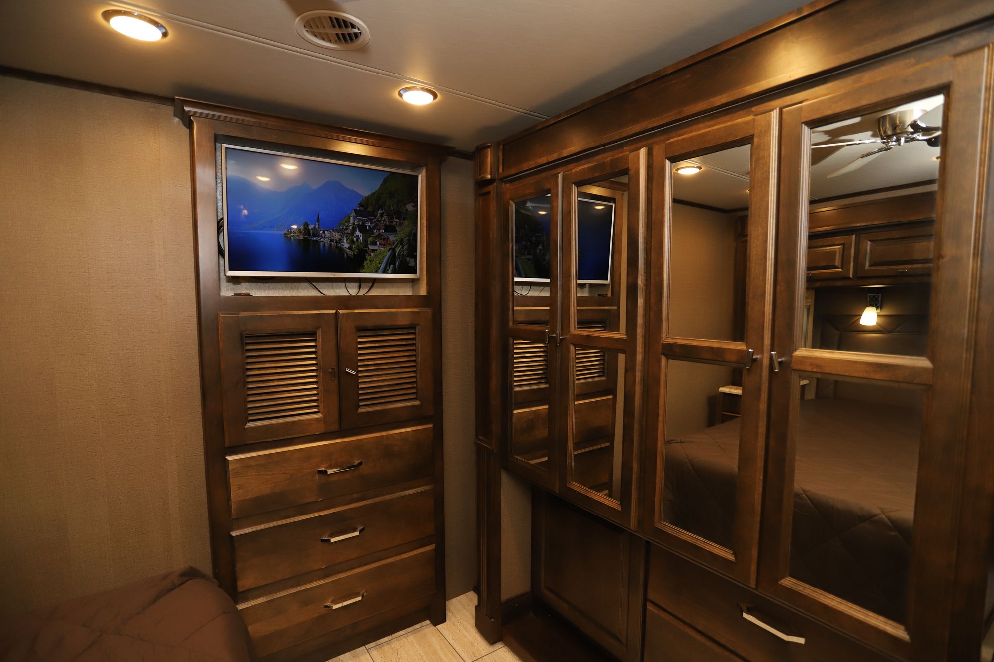 Used 2018 Tiffin Motor Homes Allegro 34PA Class A  For Sale
