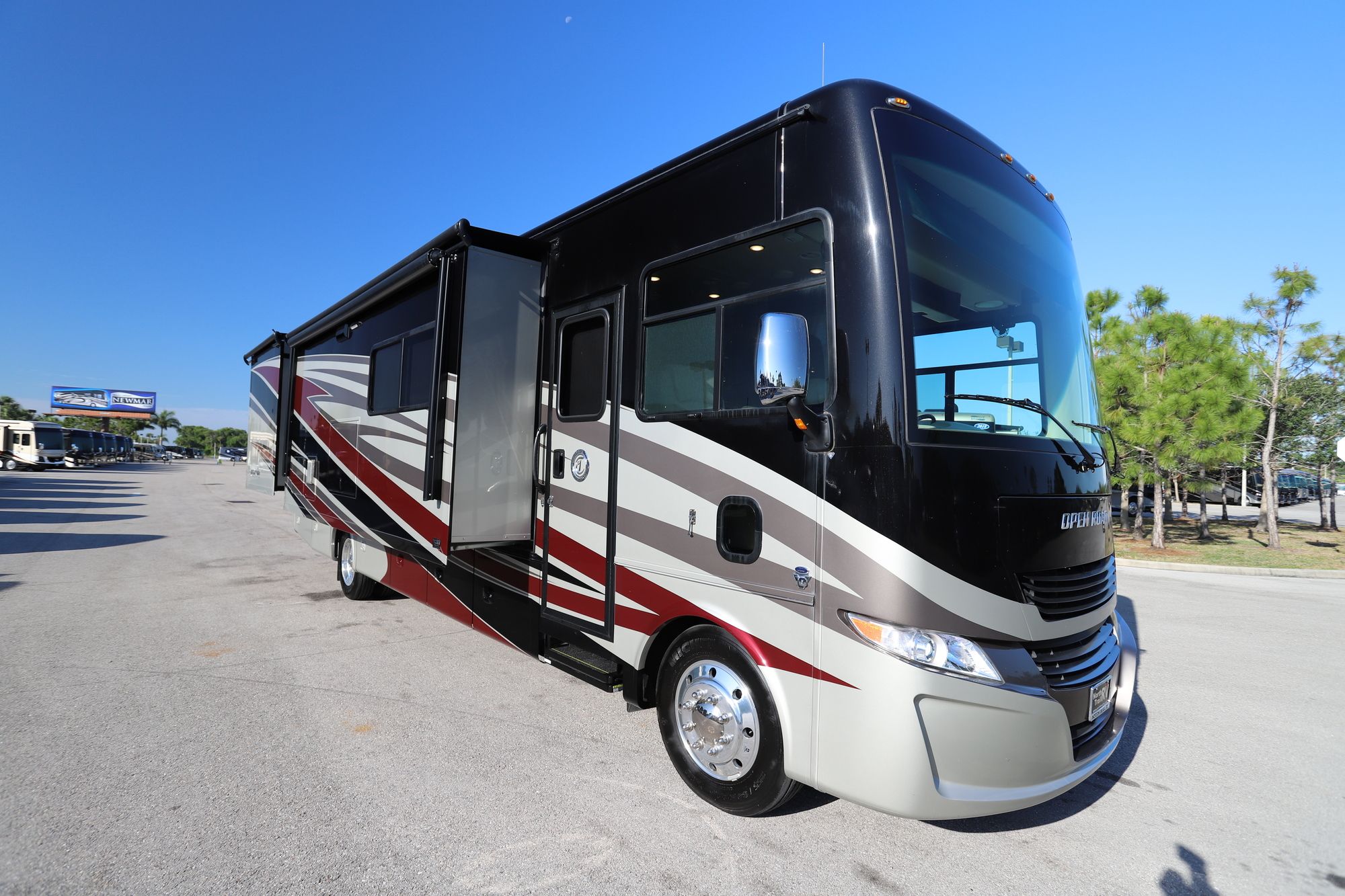 Used 2018 Tiffin Motor Homes Allegro 34PA Class A  For Sale