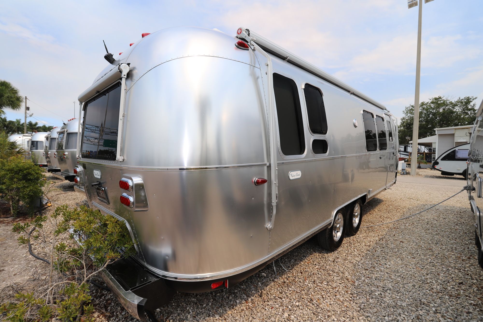 New 2020 Airstream Flying Cloud 28RB Travel Trailer  For Sale