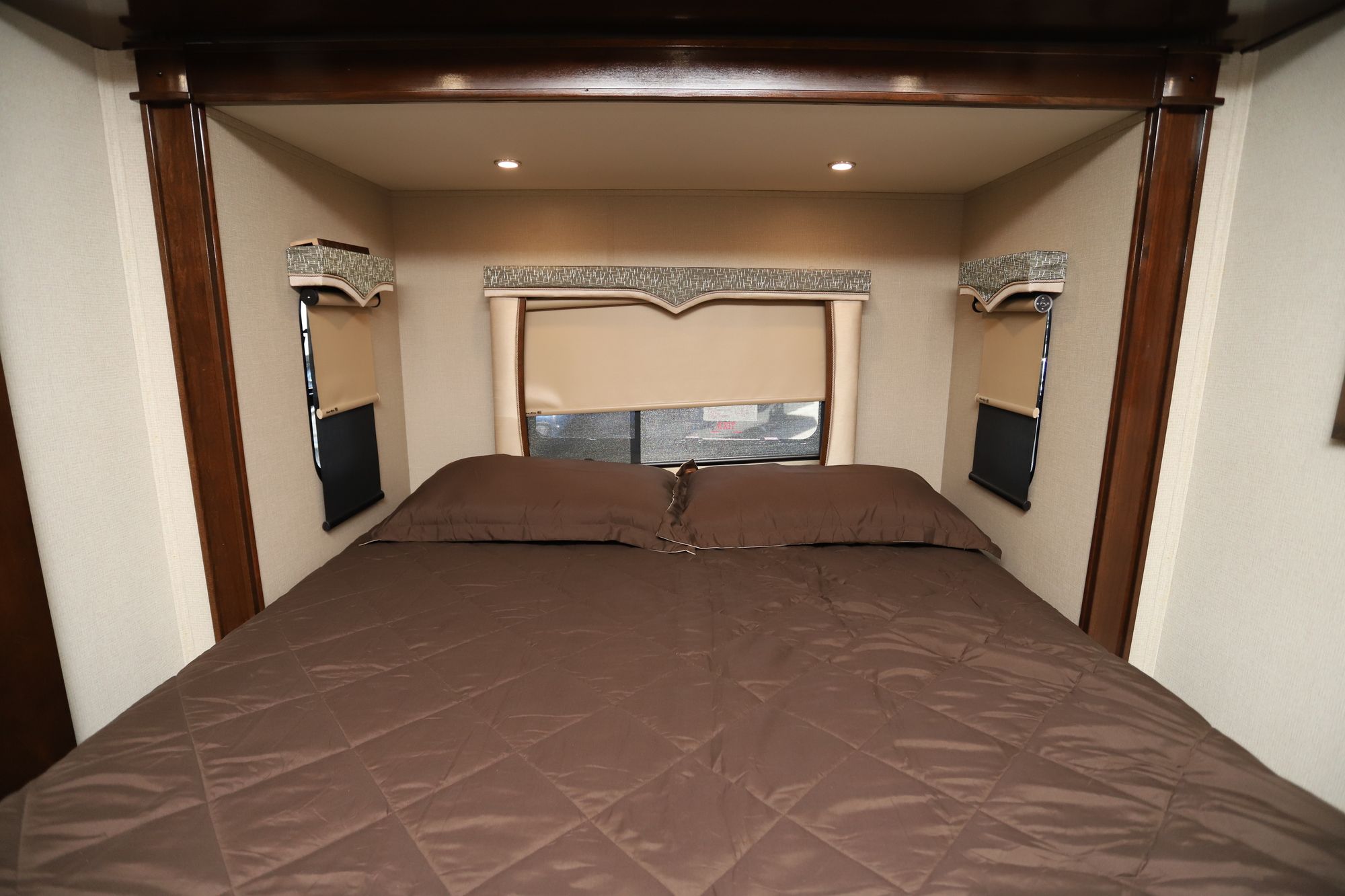 Used 2019 Forest River Georgetown  Xl 369DS Class A  For Sale