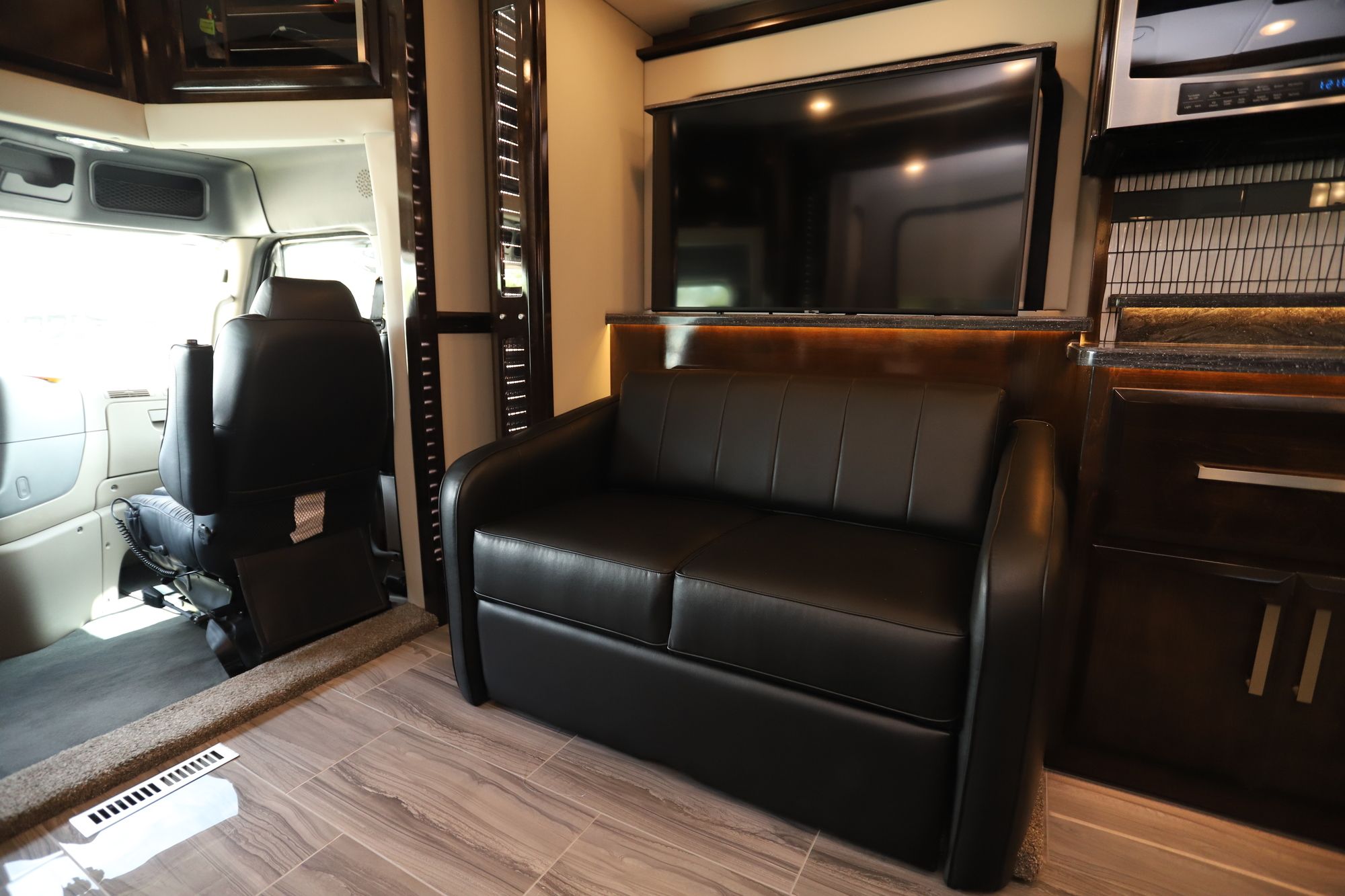 New 2020 Renegade Rv Ikon i4534RX Super C  For Sale