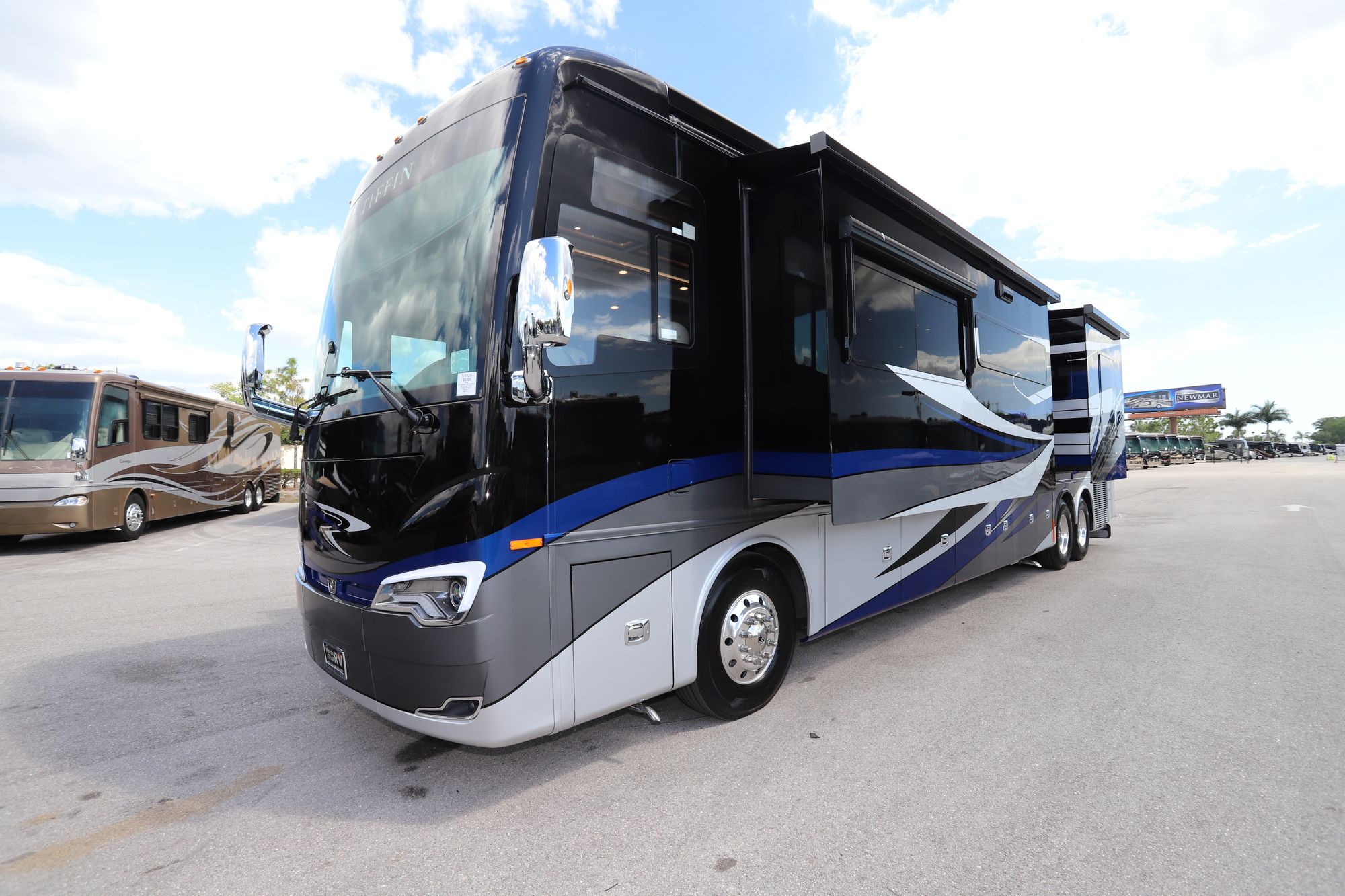 New 2020 Tiffin Motor Homes Allegro Bus 45OPP Class A  For Sale