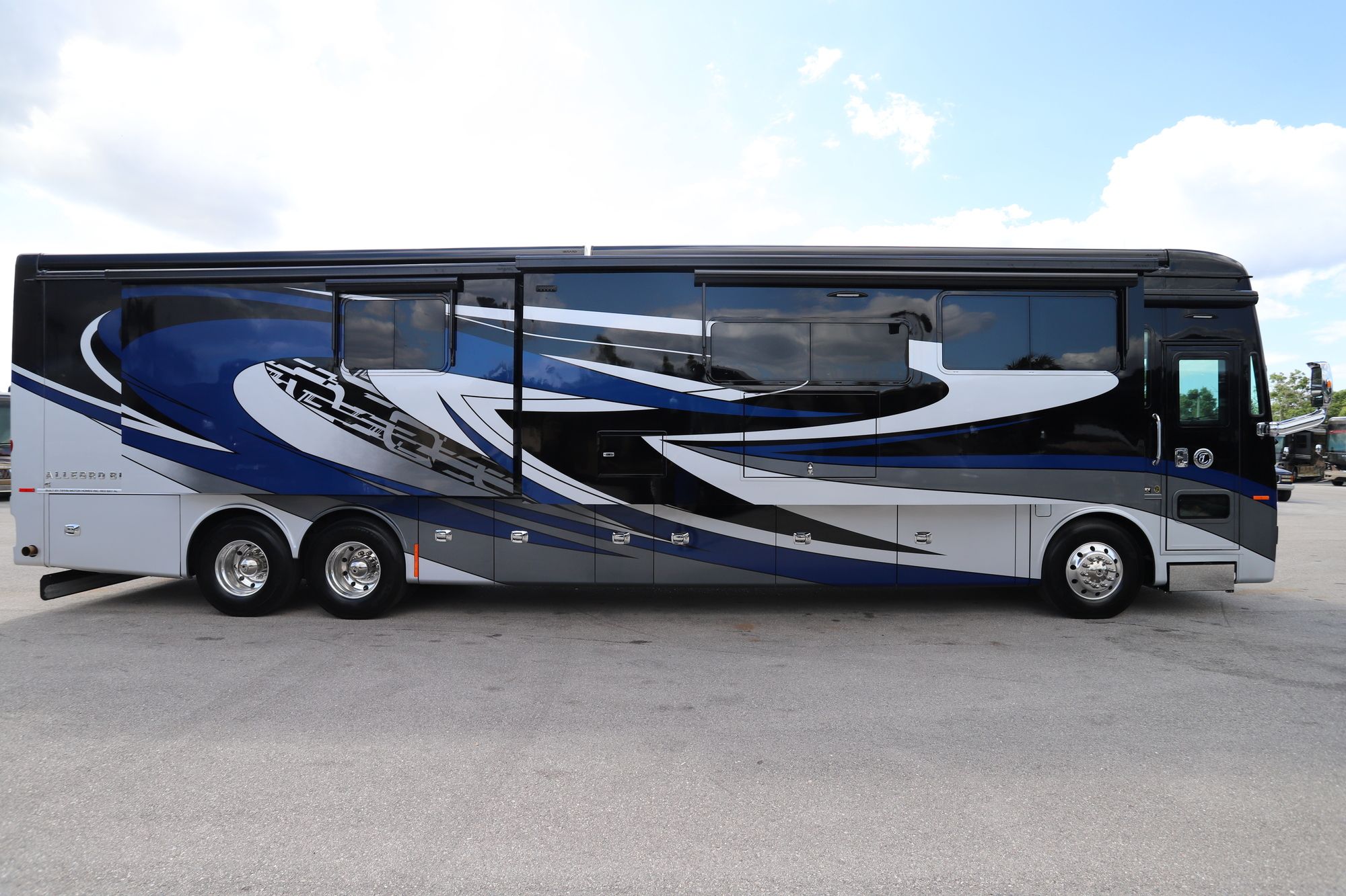 New 2020 Tiffin Motor Homes Allegro Bus 45OPP Class A  For Sale